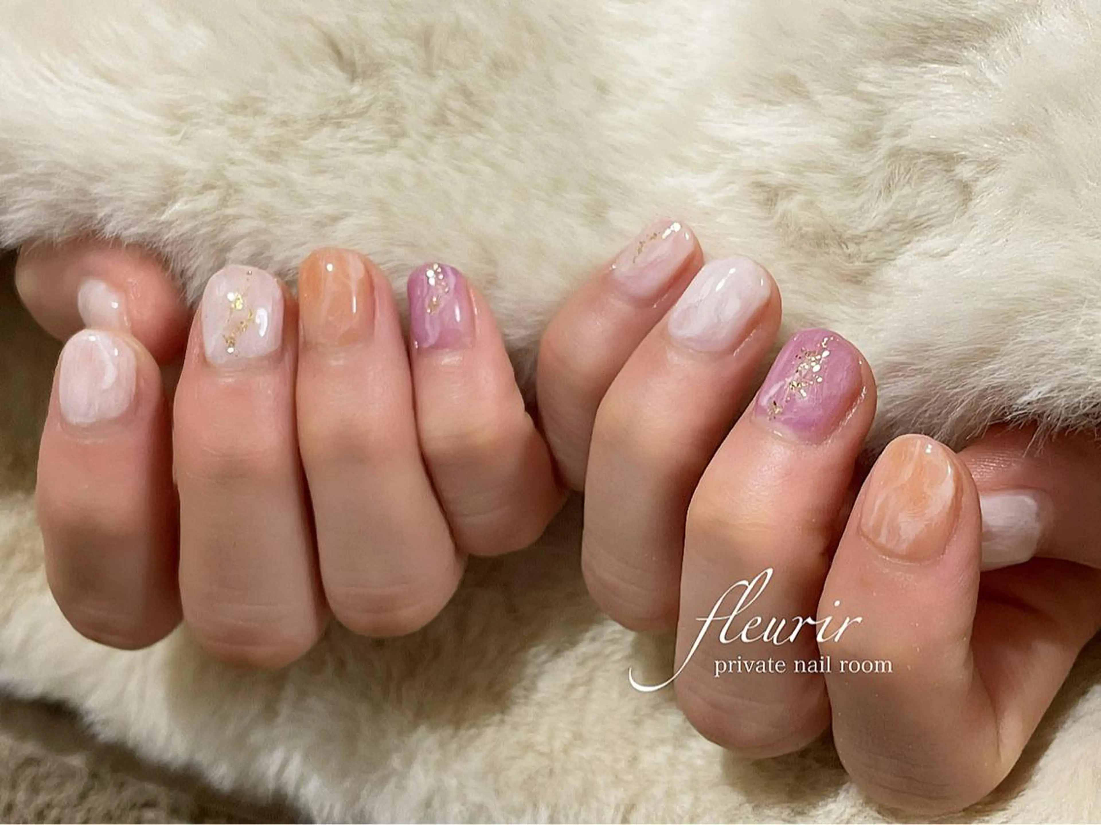 ネイル ラメ(グリッター) 大理石ネイル(マーブル) ニュアンスネイル フルリール 【プライベートサロンのネイルデザイン