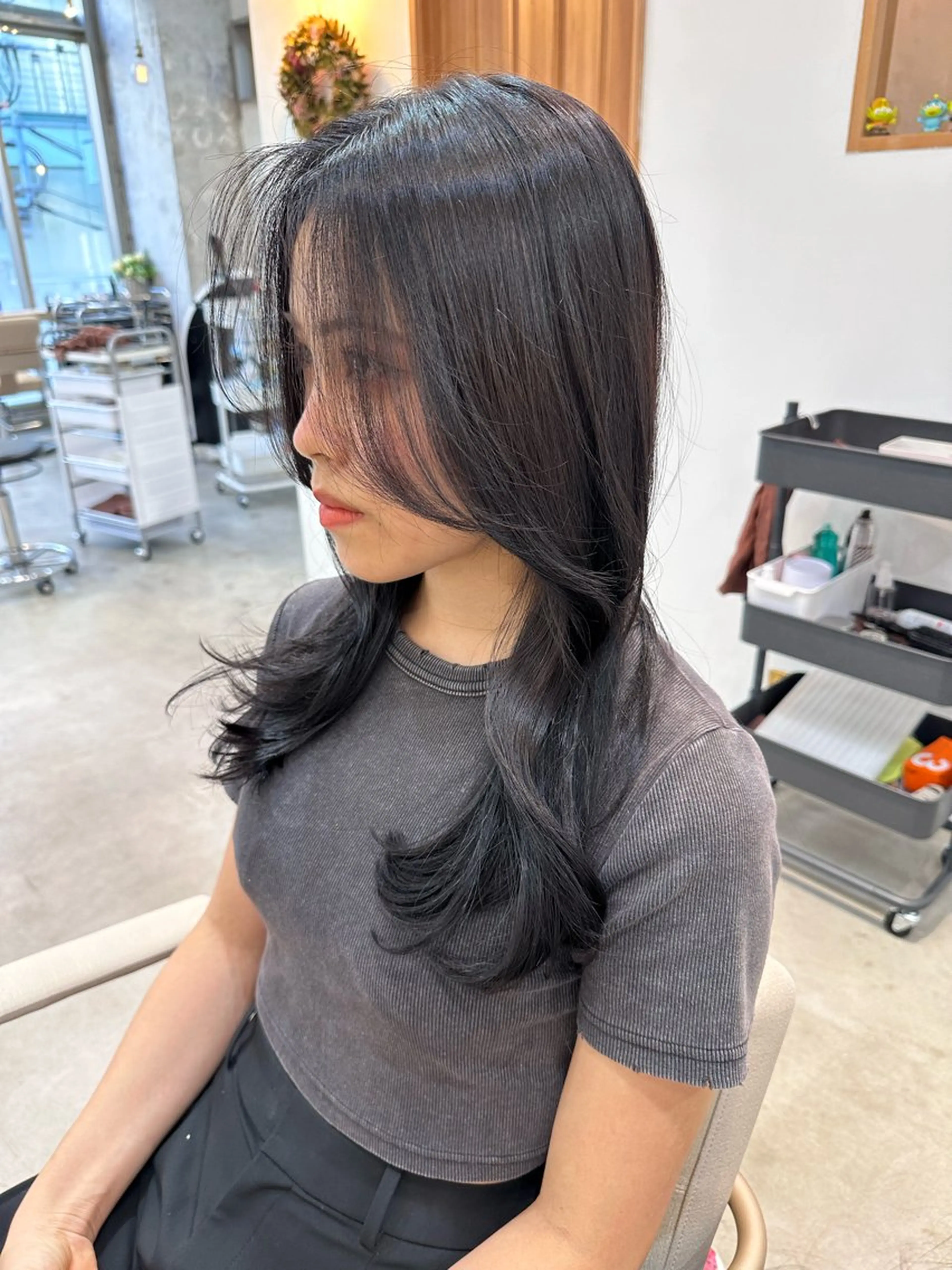 ロング 顔周りカット 韓国風ヘア 小顔カット カット ヘアカラー ❄️高野 杏介❄️ツヤ髪得意！のヘアスタイル