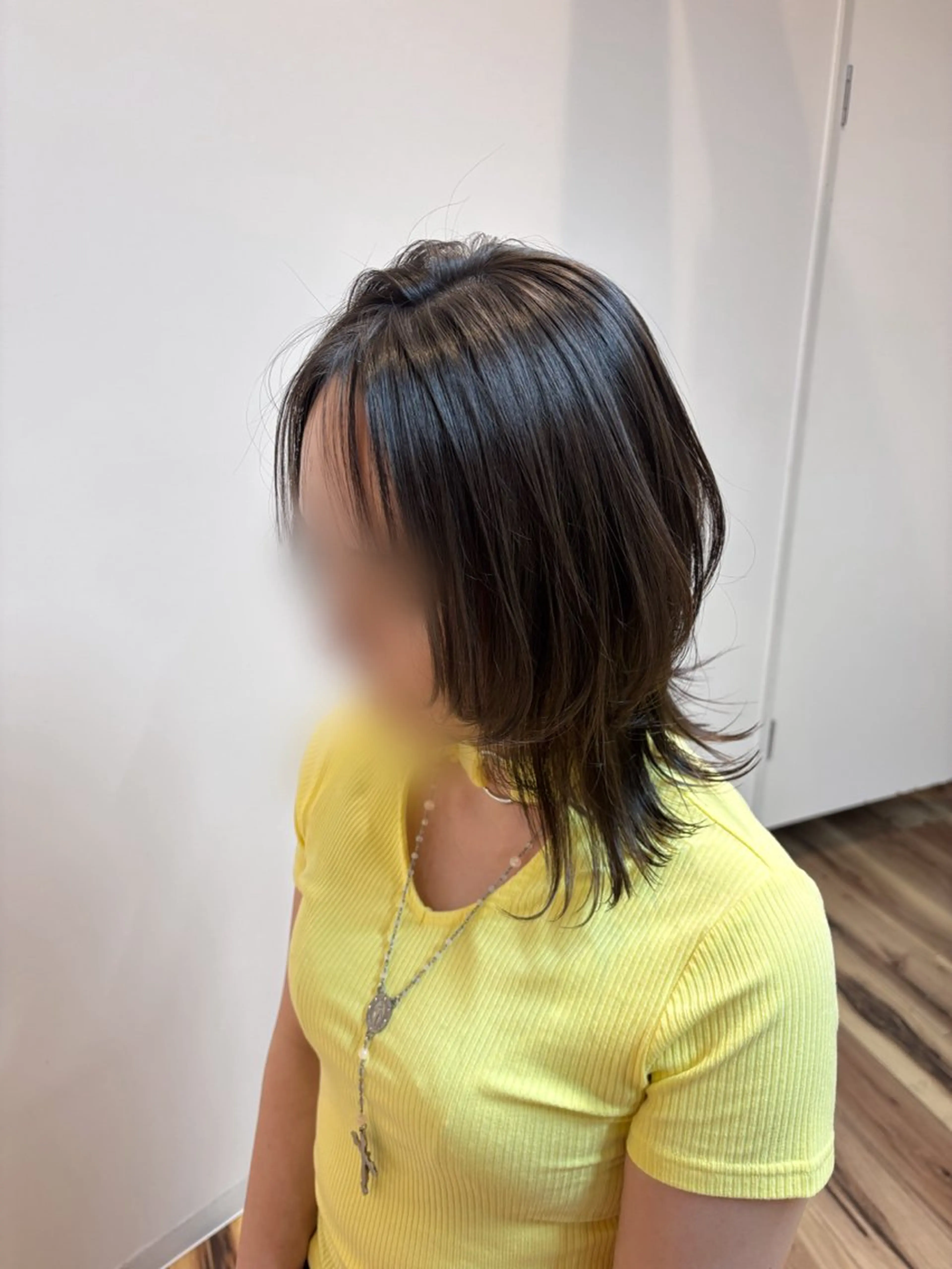 ミディアム レイヤーカット 土屋 永のヘアスタイル