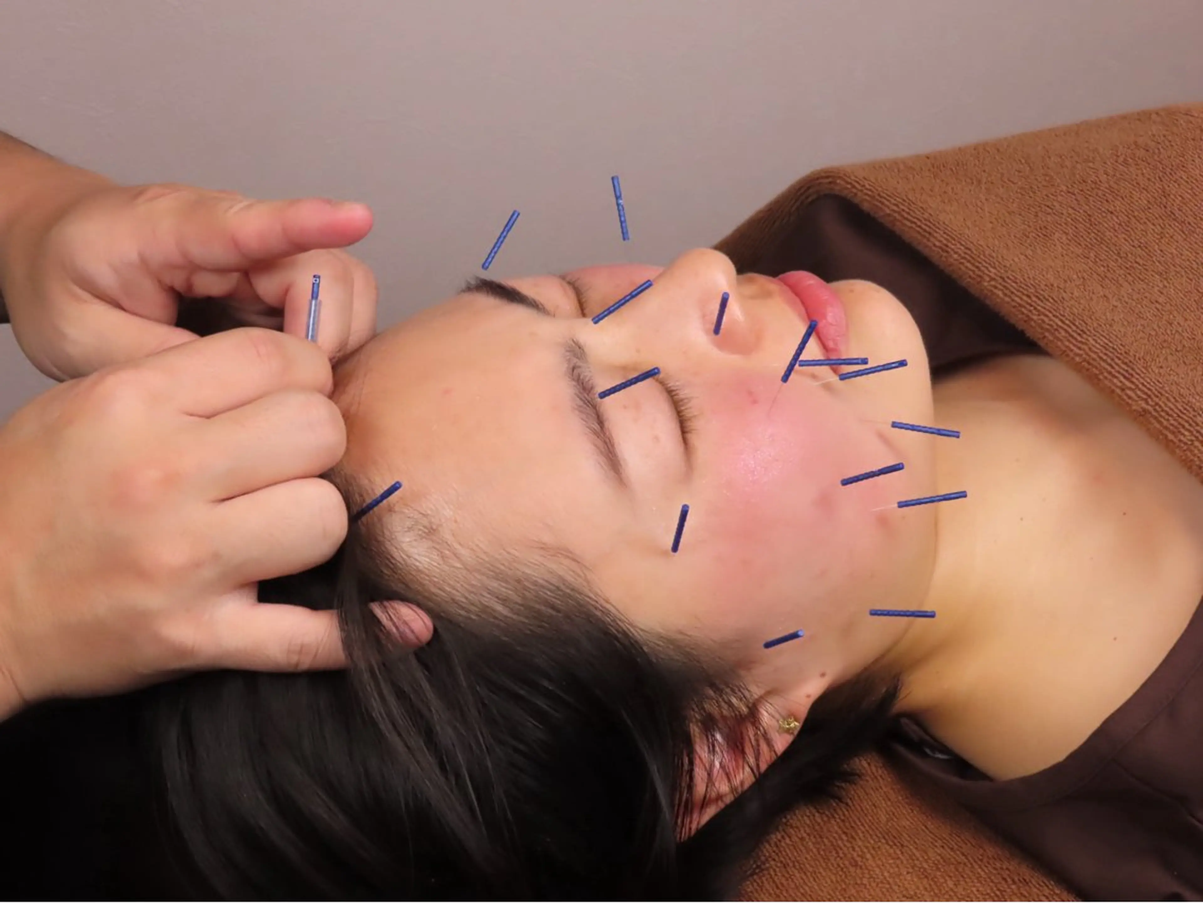 鍼灸整体サロン Re_ 恵比寿所属・窪田 有登のエステ・リラクイメージ