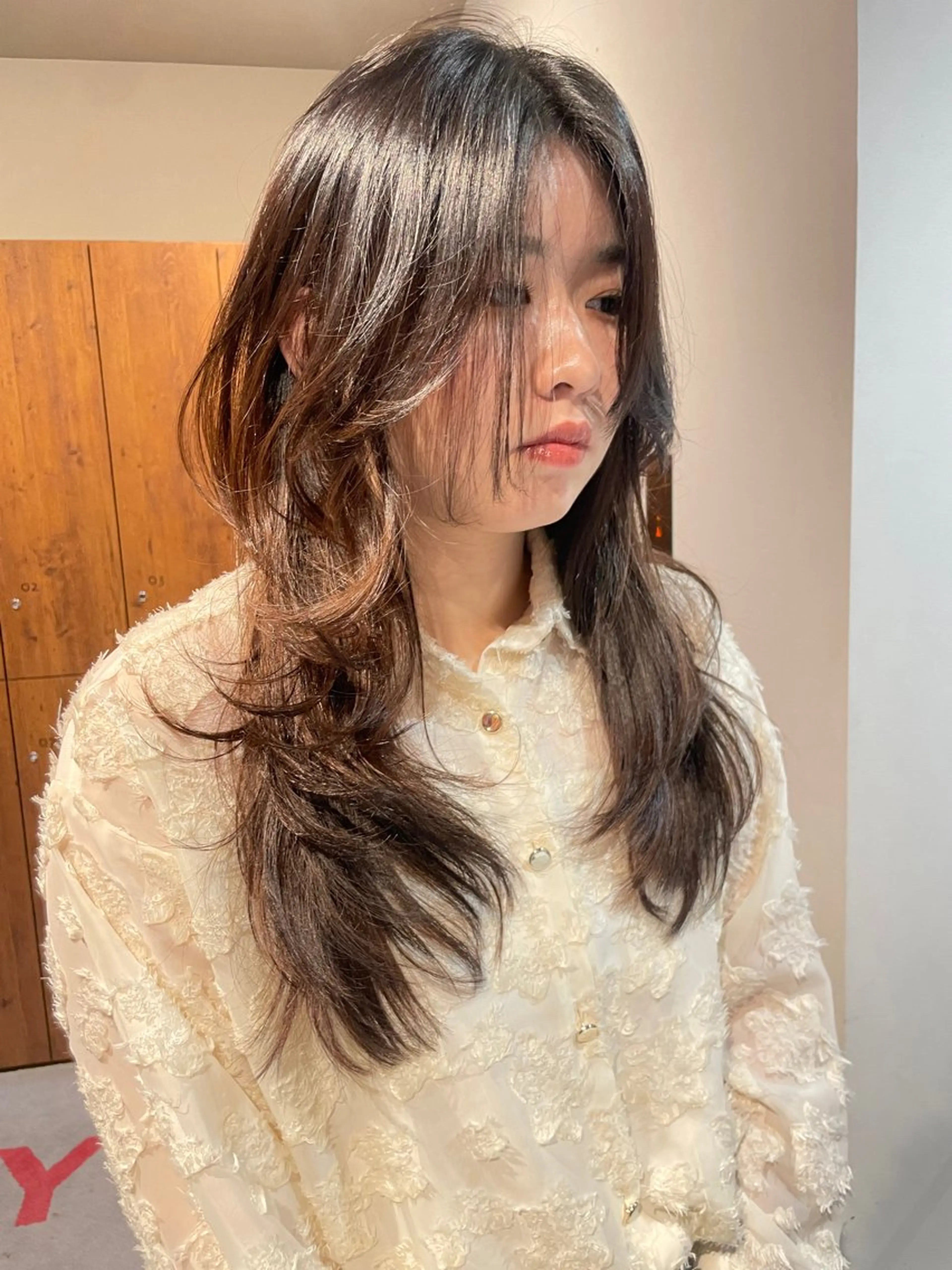 ロング レイヤーカット トリートメント 海外レイヤー/赤み 消しカラー/上原聖奈のヘアスタイル