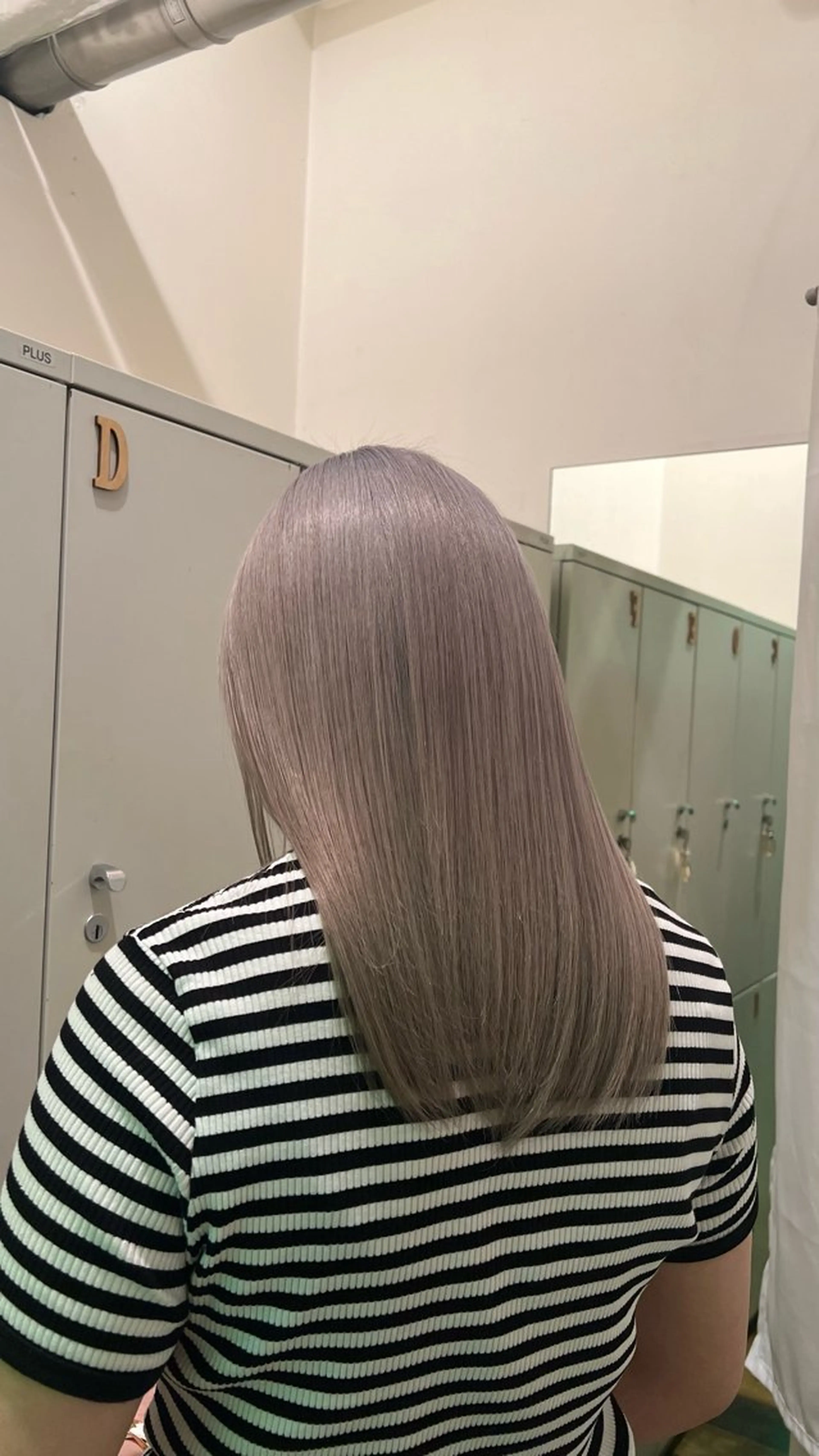 セミロング ハイトーンカラー/エ クステ/デザインのヘアスタイル