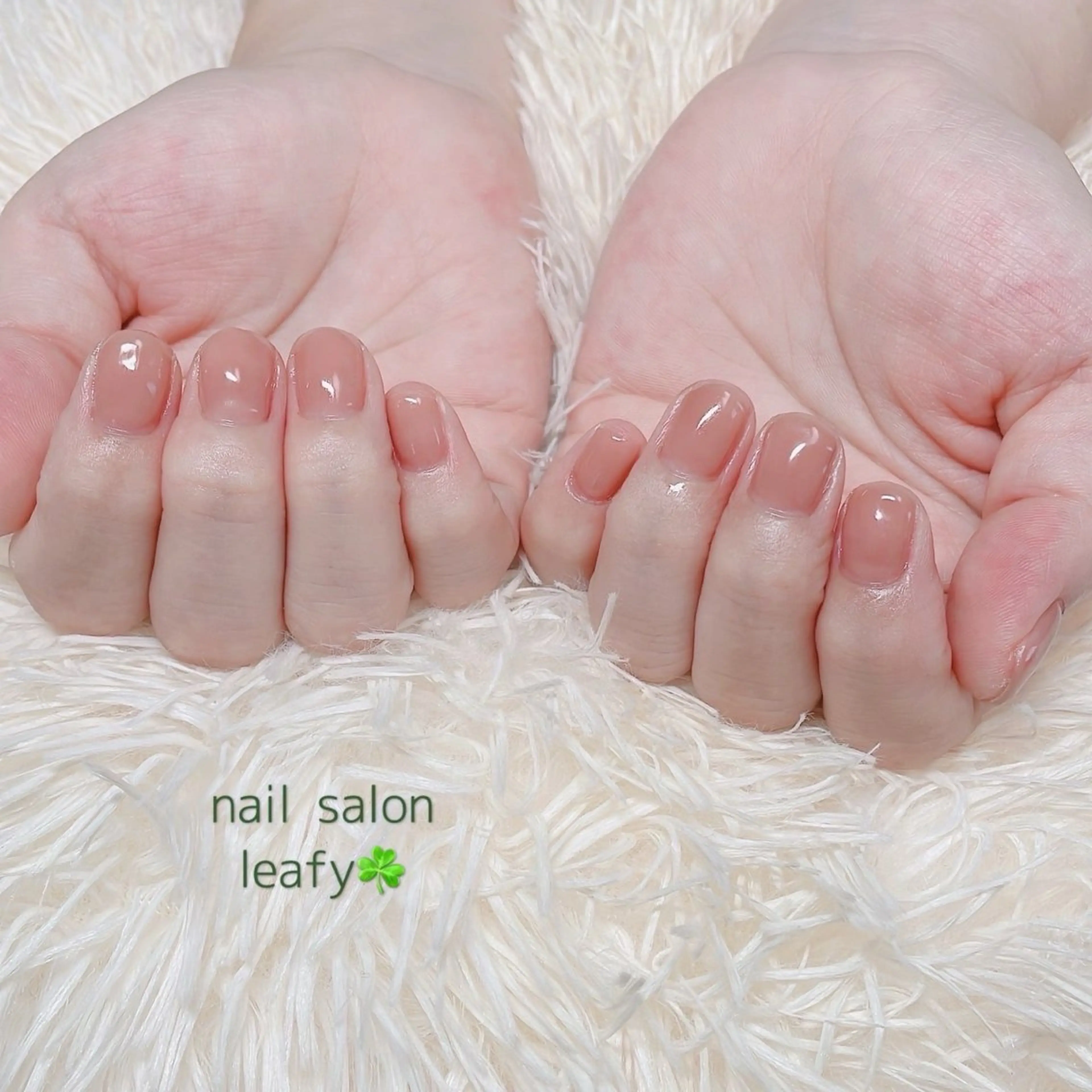 ネイル ワンカラーネイル ショートネイル ハンドネイル ネイルサロン leafyのネイルデザイン