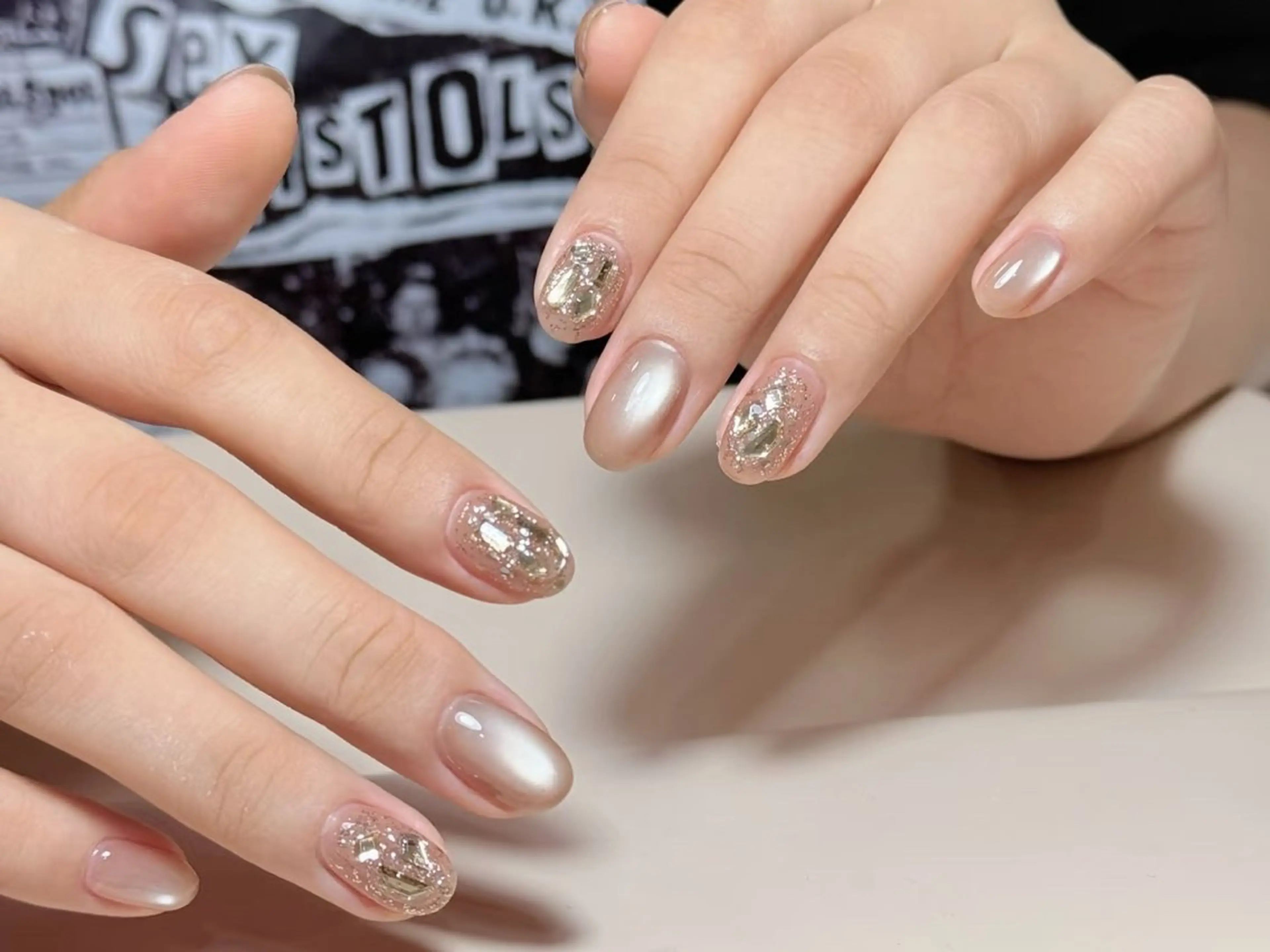 ネイル アートネイル オーロラネイル クリアネイル 長さ出し フレンチネイル K Kのネイルデザイン