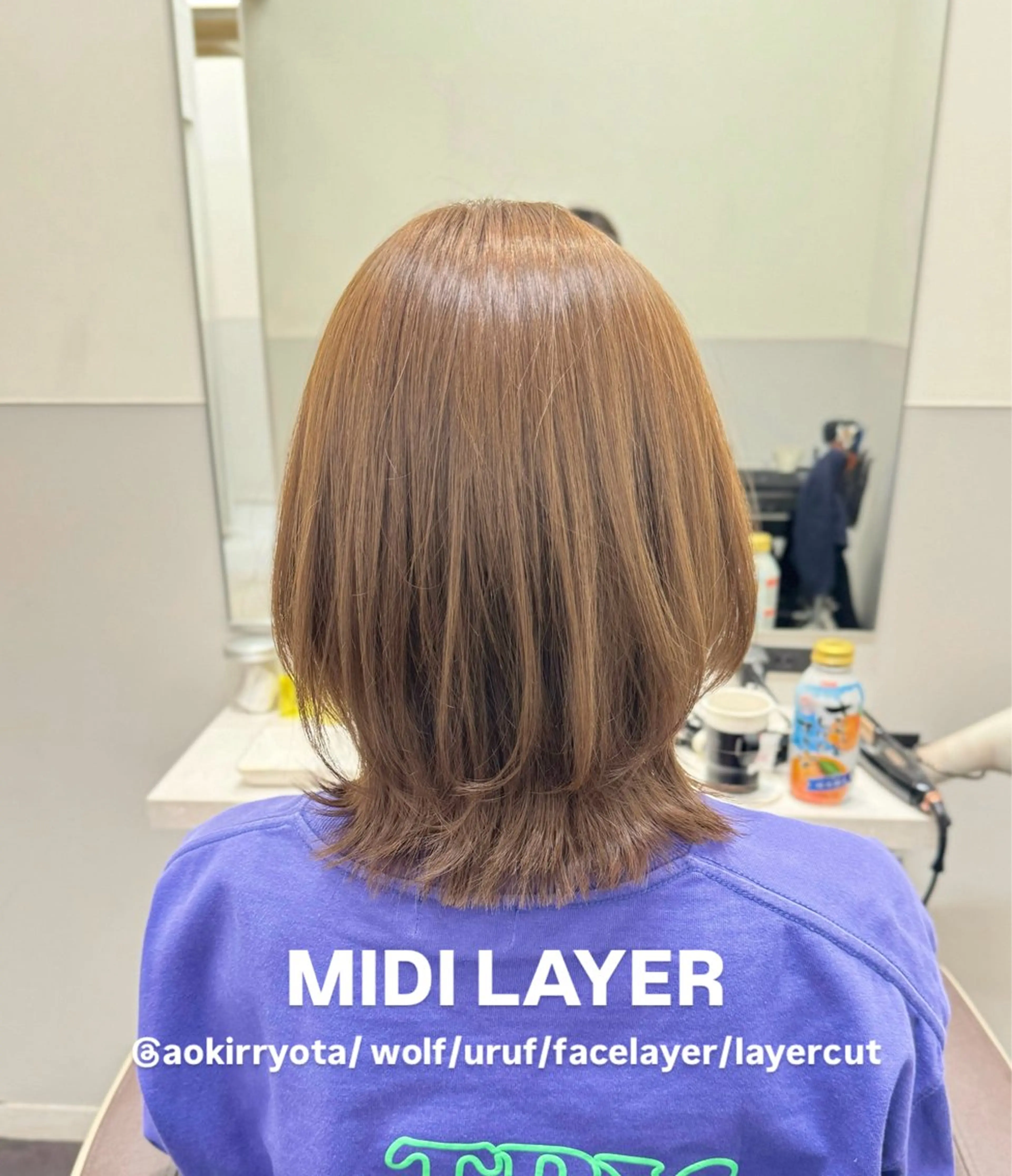 ミディアム カラー くびれヘア レイヤーカット 似合わせカット SALOWIN新宿三丁目【サロウィン】所属・レイヤー🔶髪質改善 🔶透明感カラー青木のヘアスタイル