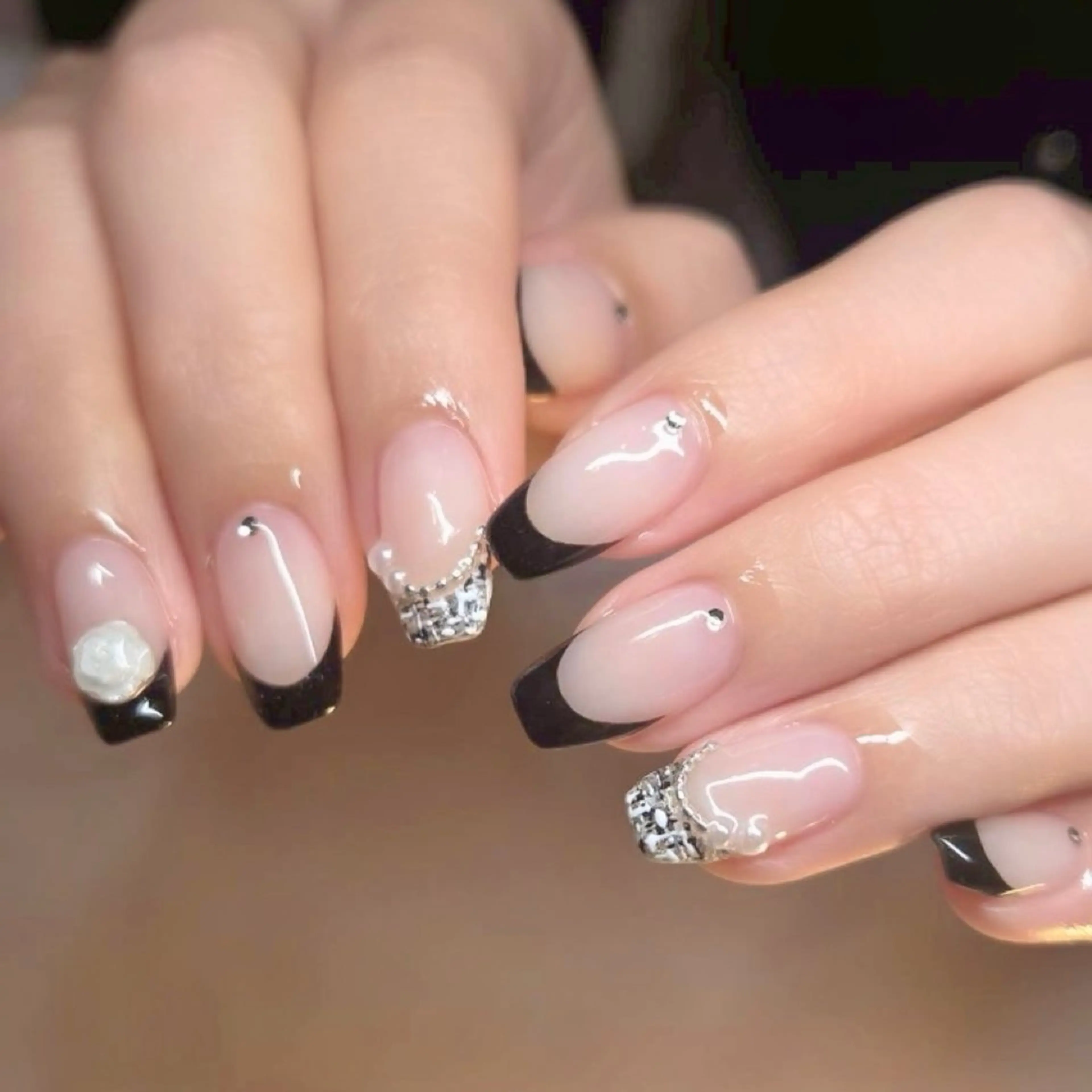 ネイル フレンチネイル ハンドネイル nailsalon ranのネイルデザイン