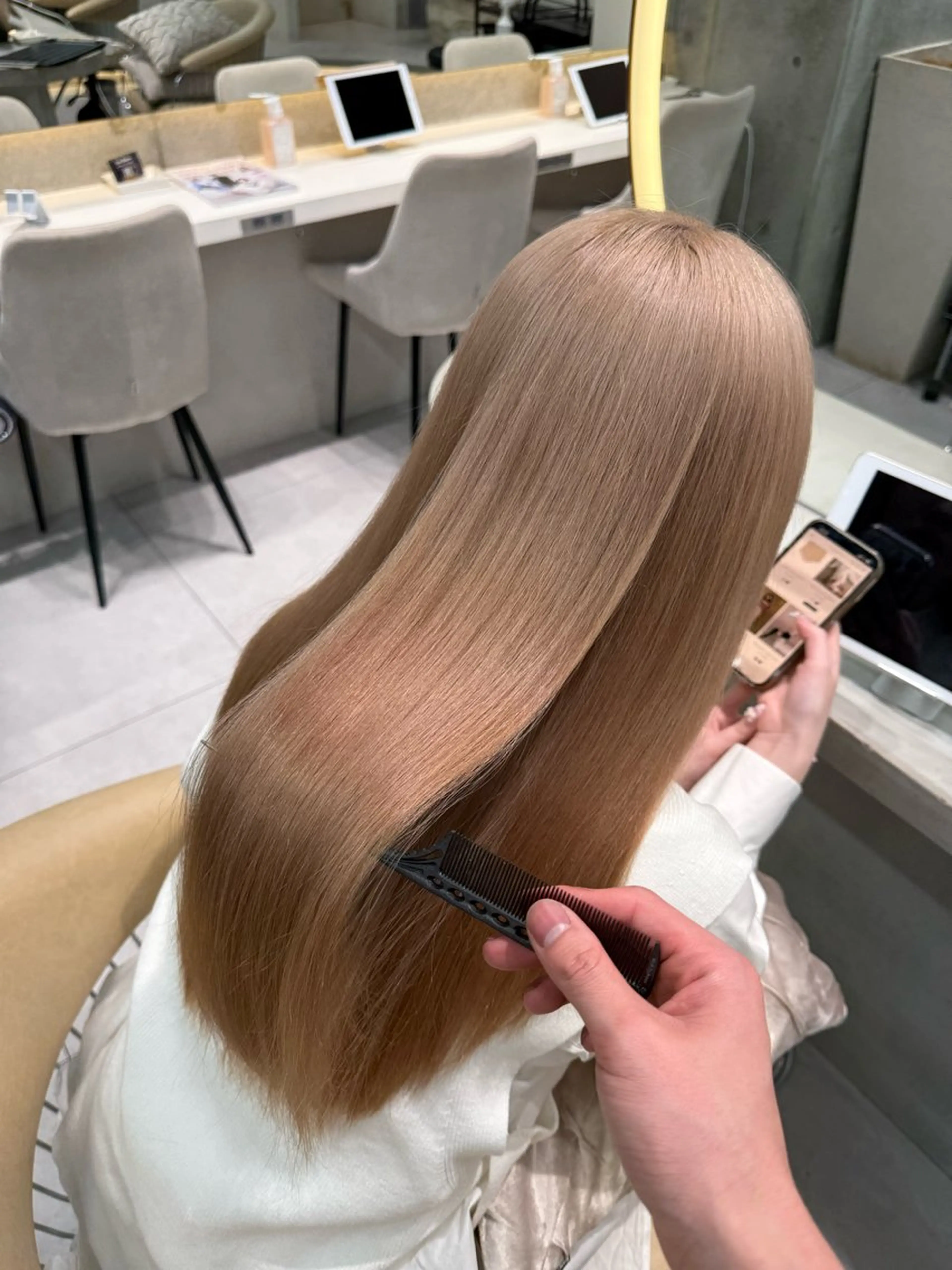 《✨髪質改善✨》カット➕ブリーチ縮毛矯正➕髪質改善トリートメント《 🫧ブリーチ毛でもサラサラに🫧》の写真