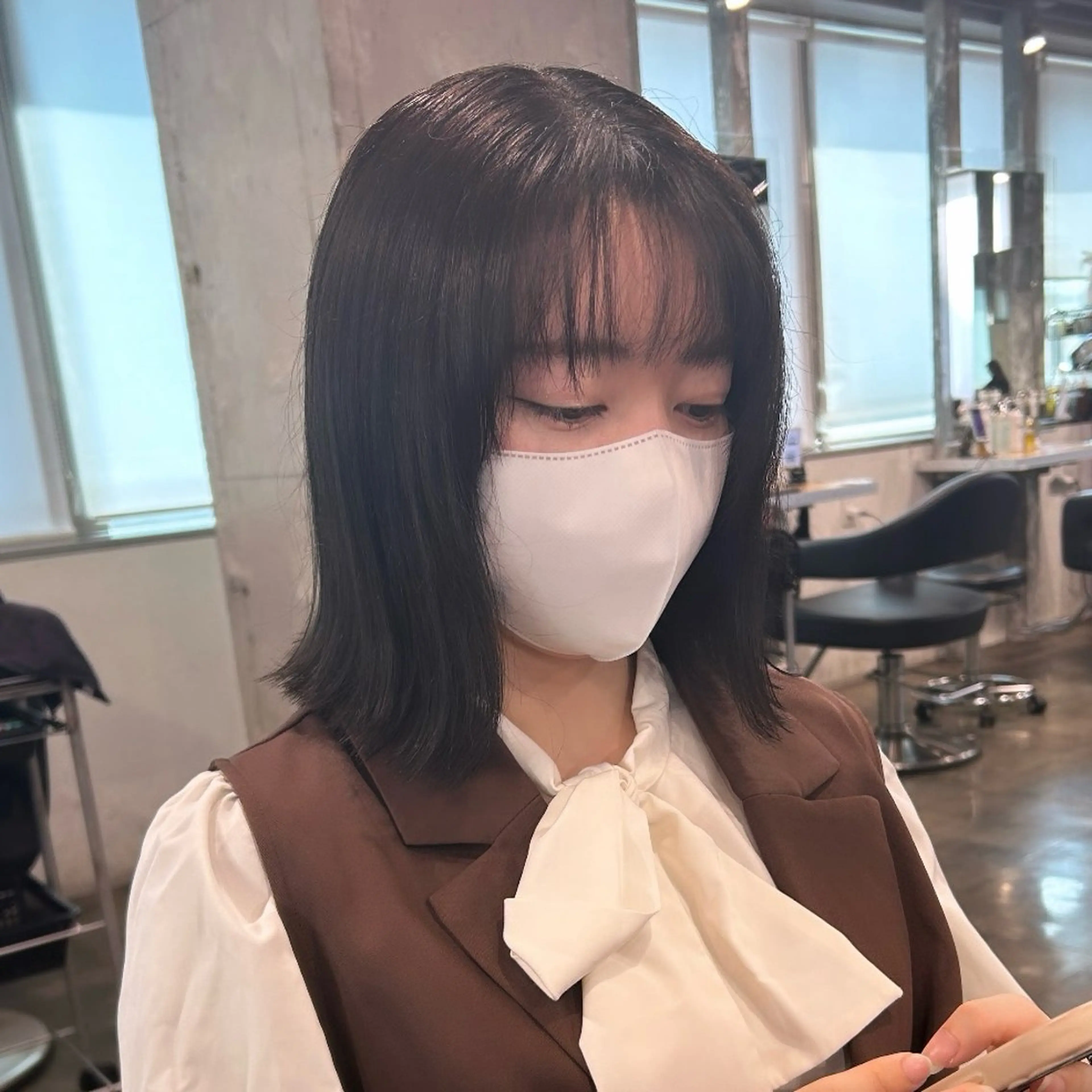 ミディアム IS所属・横浜美容室/透明感 カラー/レイヤーのヘアスタイル