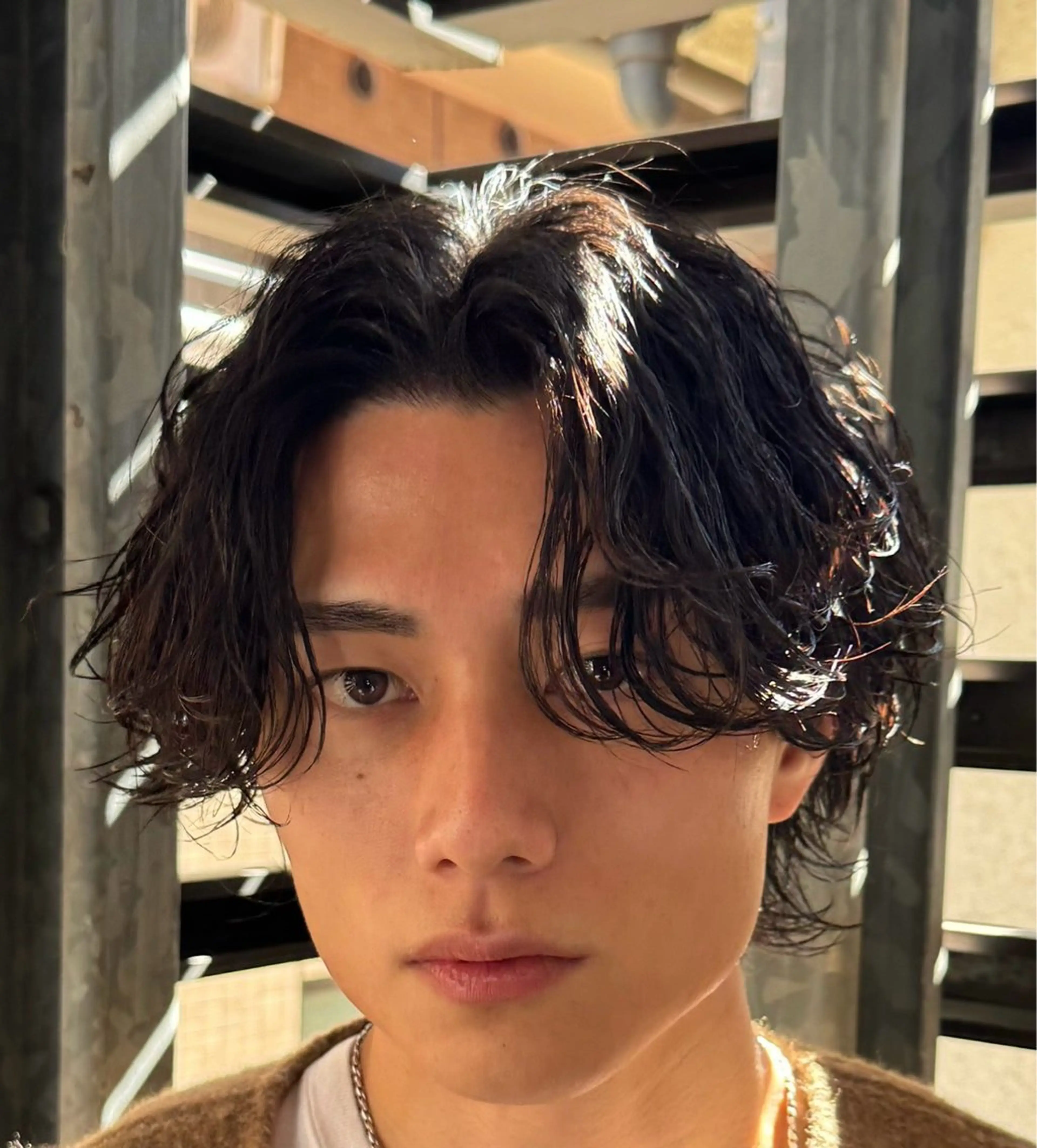 ミディアム パーマ メンズ カット パーマ かずき 💈毛流れ💈のヘアスタイル