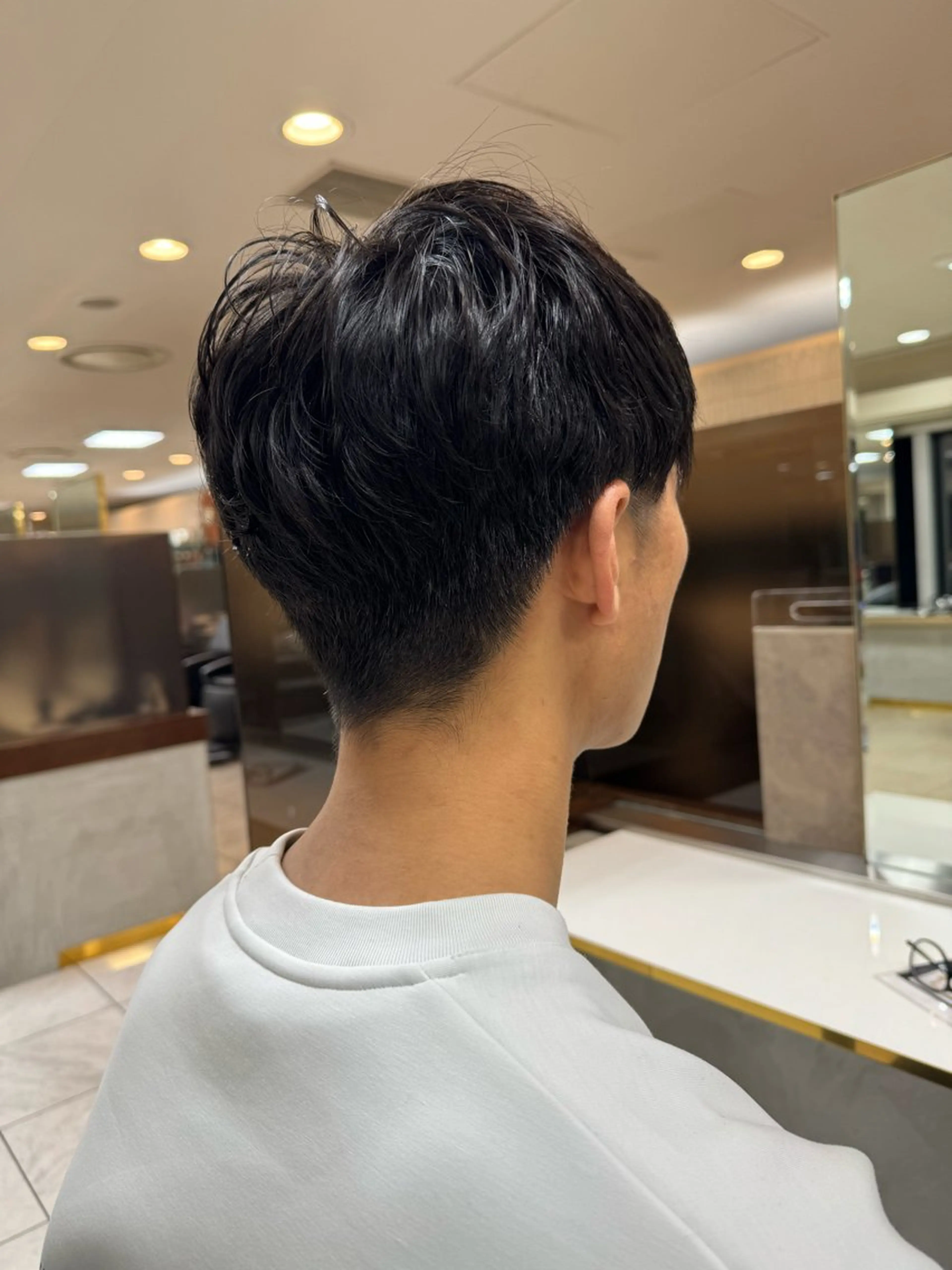 ショート メンズ 刈り上げ ラカリテ所属・渋谷 りなのヘアスタイル