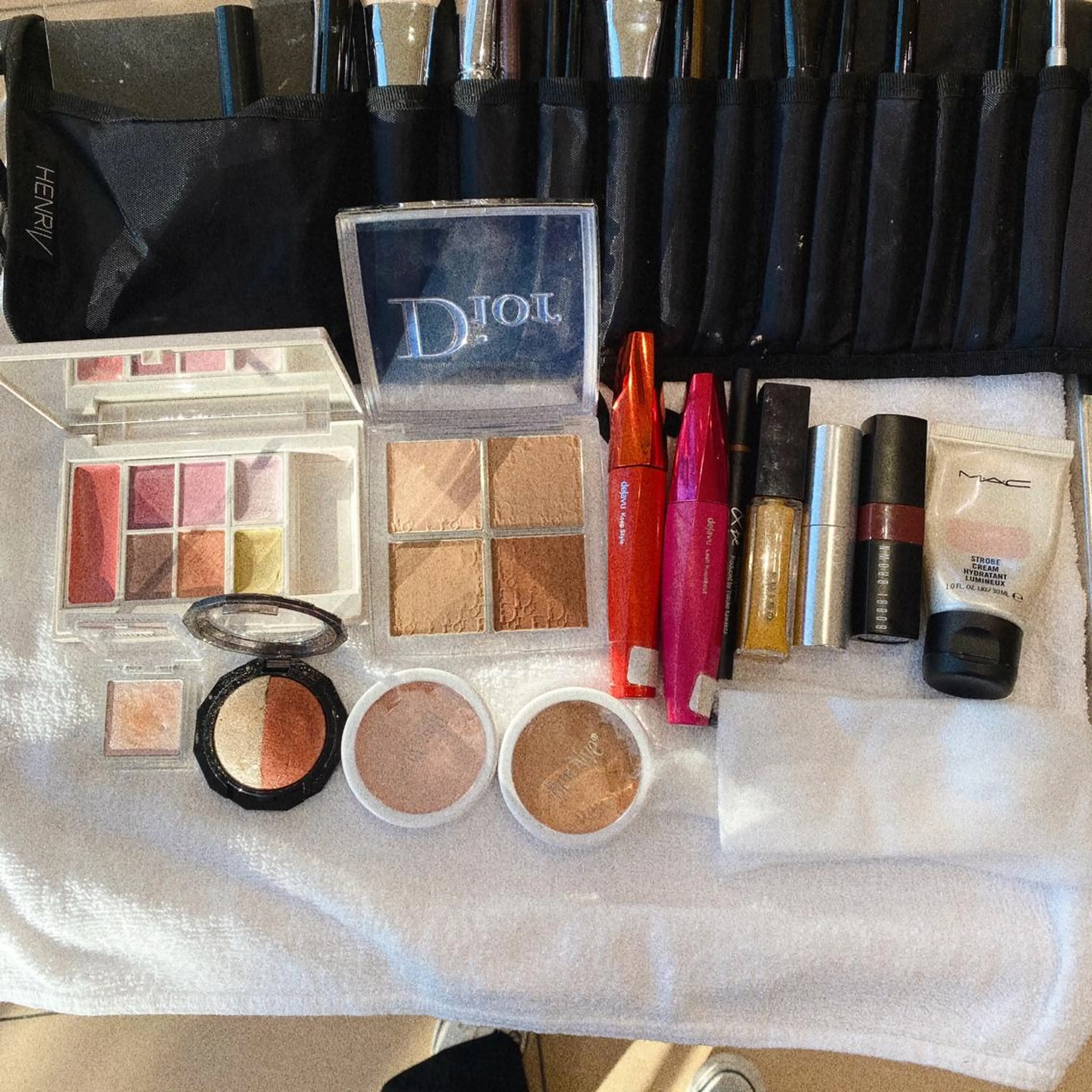 ミディアム カラー パーマ ヘアアレンジ メンズ キッズ ネイル マツエク・マツパ モリモト サナのヘアスタイル