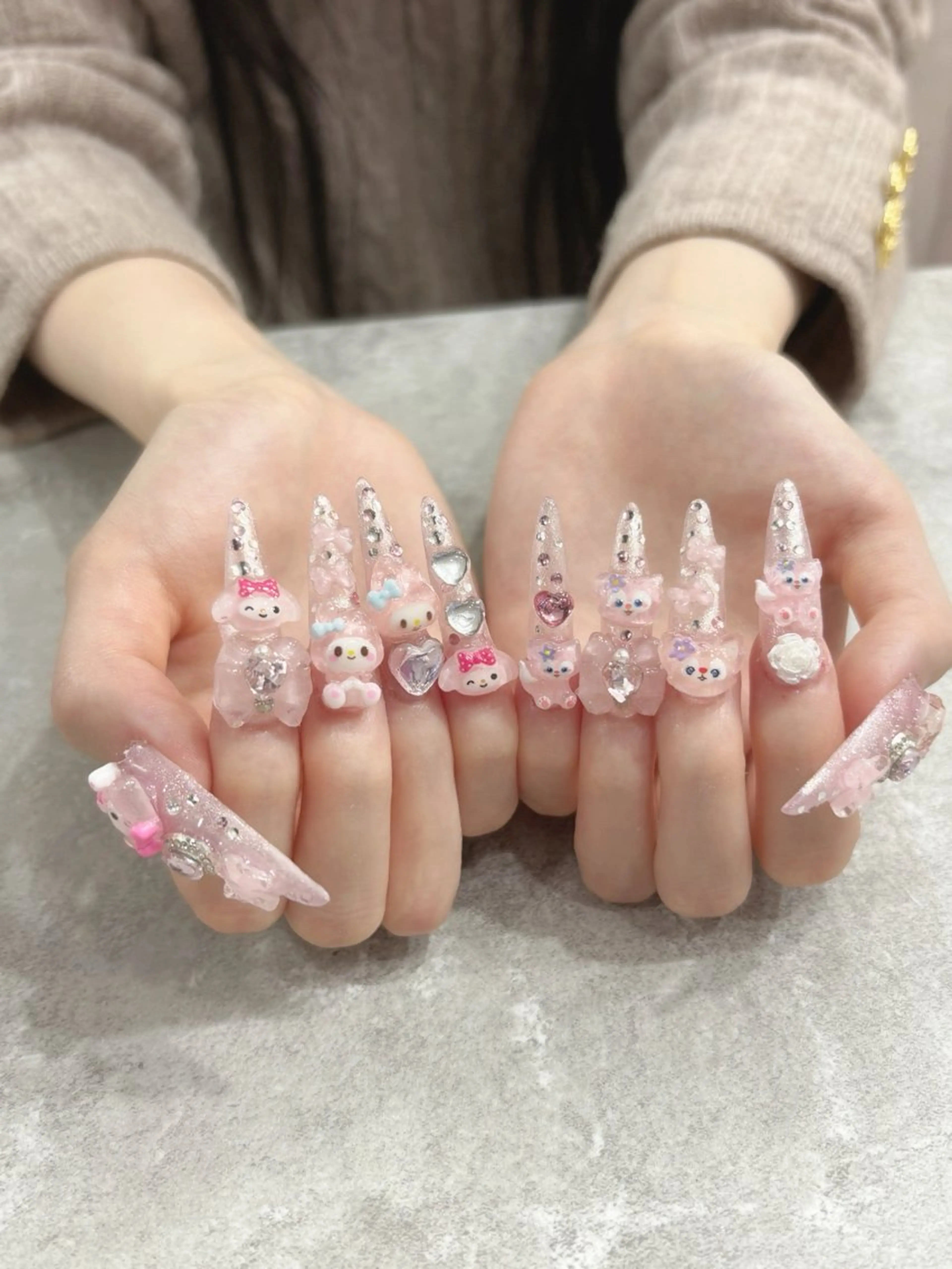 ネイル La Bell R  ～ラヴェル アール～所属・LA Bell Rのネイルデザイン