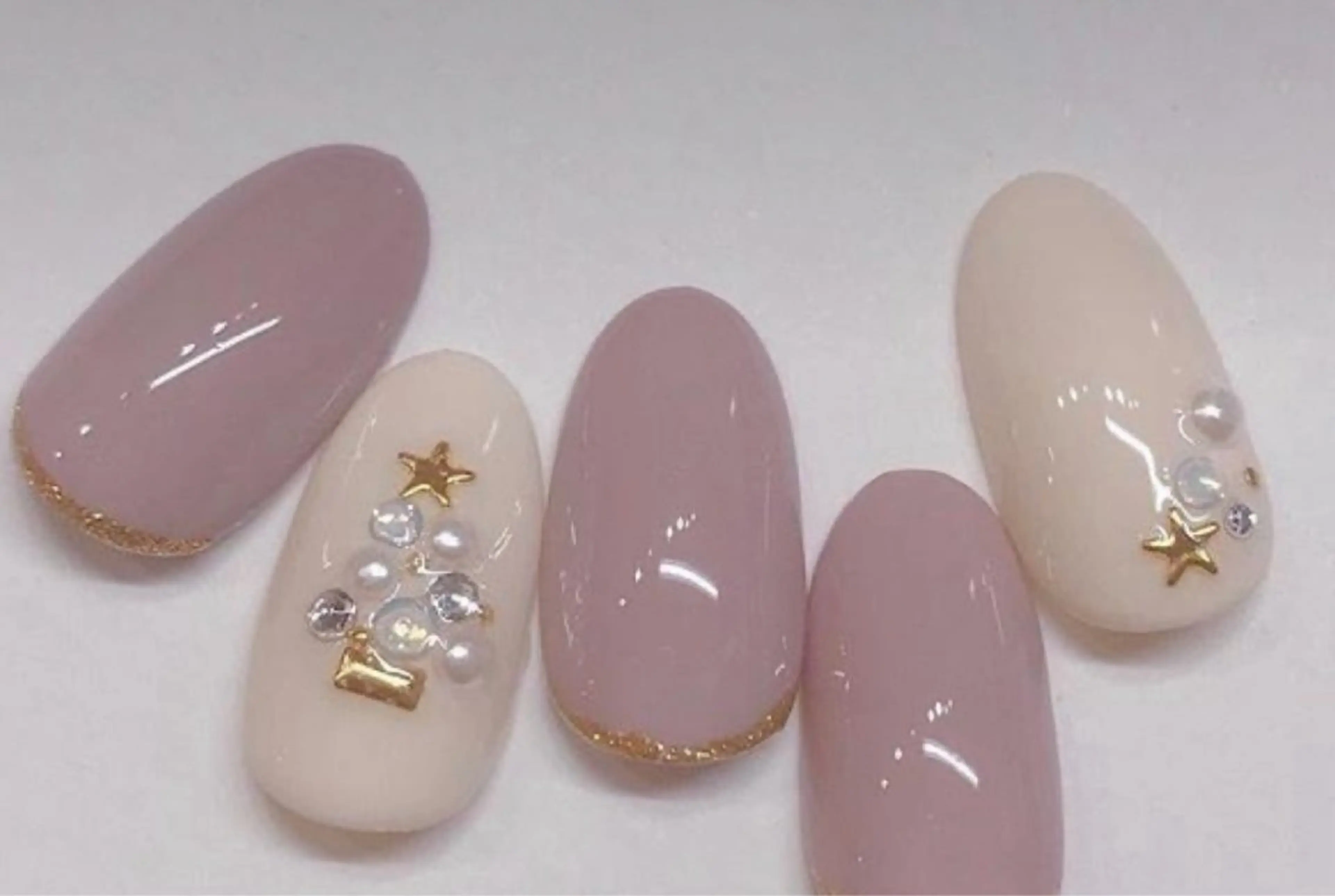 ネイル LUCIA(ルシア）所属・LUCIA 南柏ネイルサロンのネイルデザイン