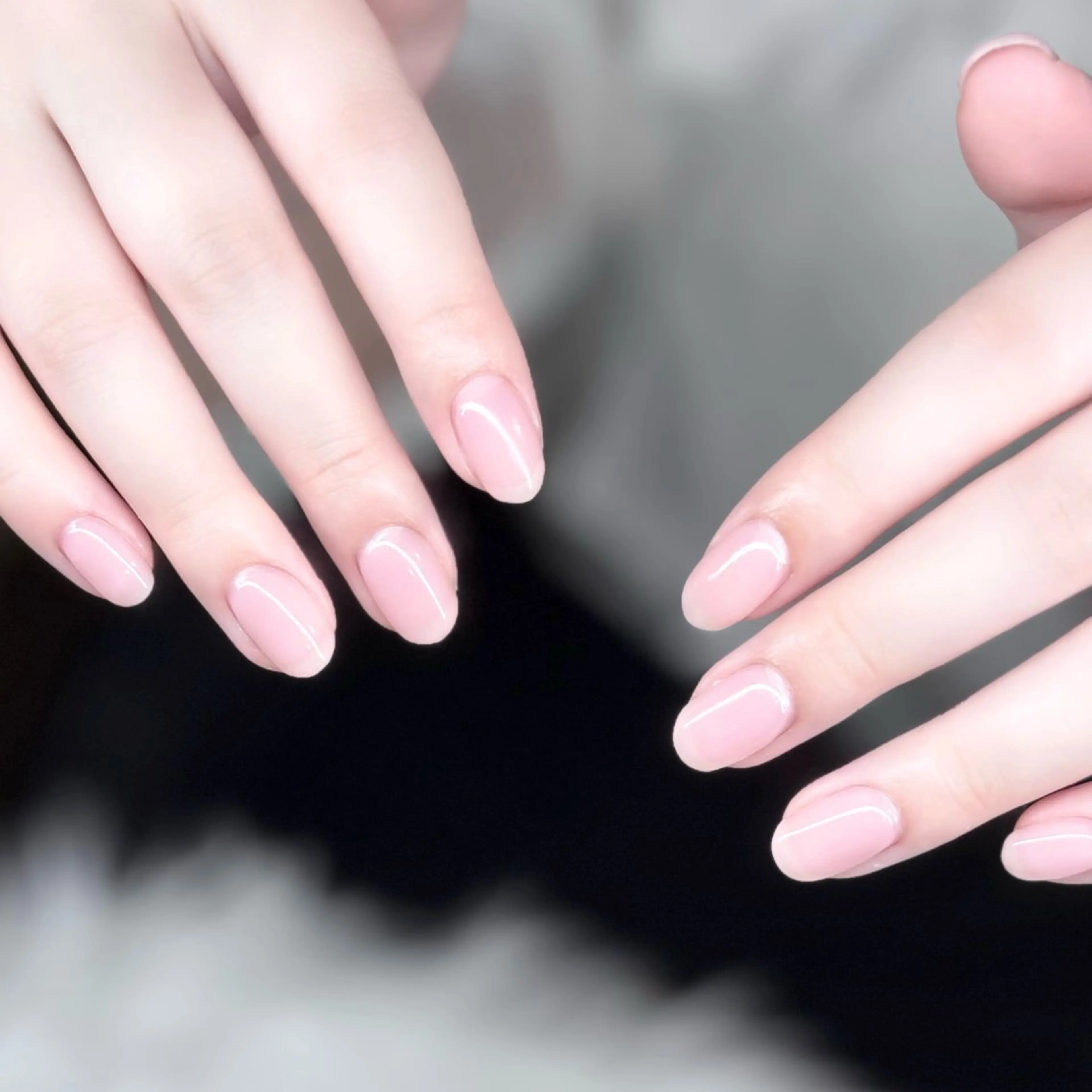 ネイル ブルー ピンク ハンドネイル 🩰fein. hana🫧のネイルデザイン