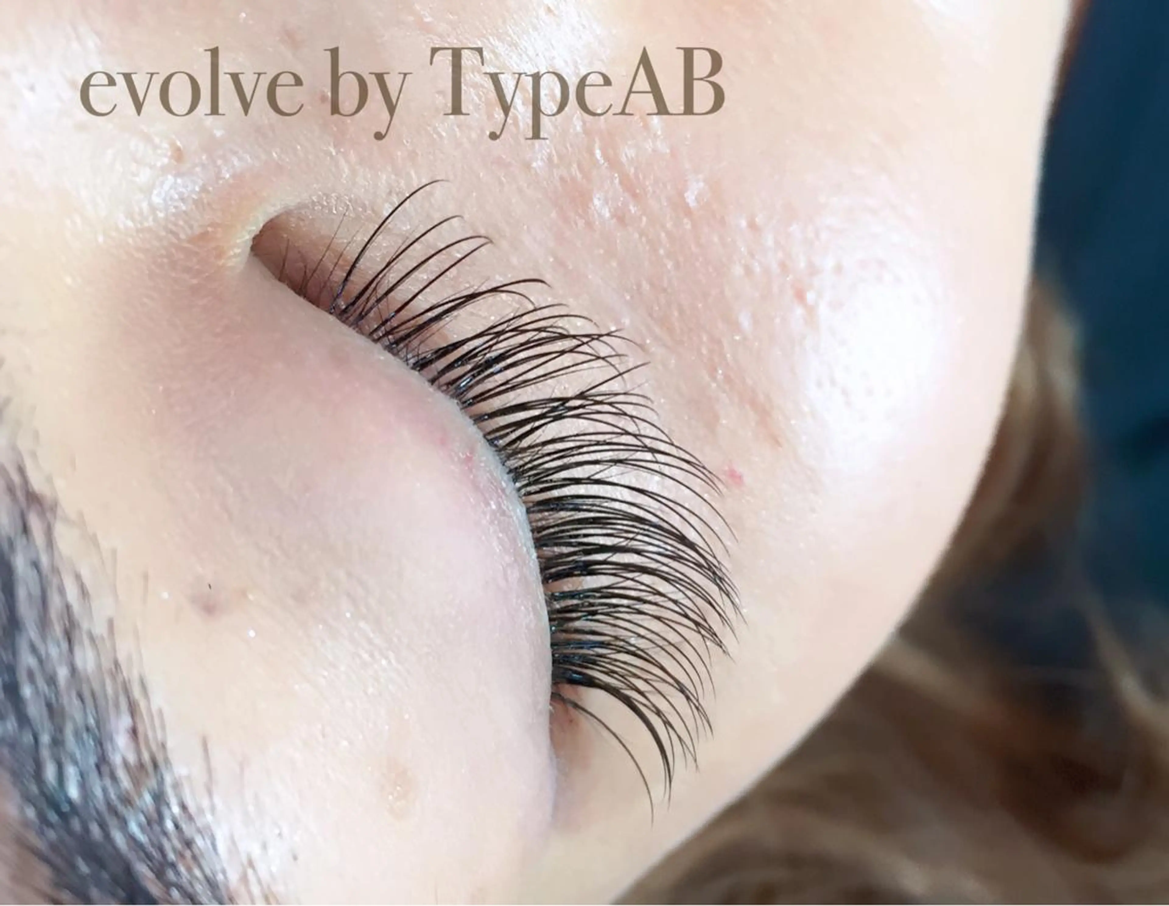 マツエク・マツパ evolve by TypeAB所属・evolve  by TypeABのマツエク・マツパデザイン