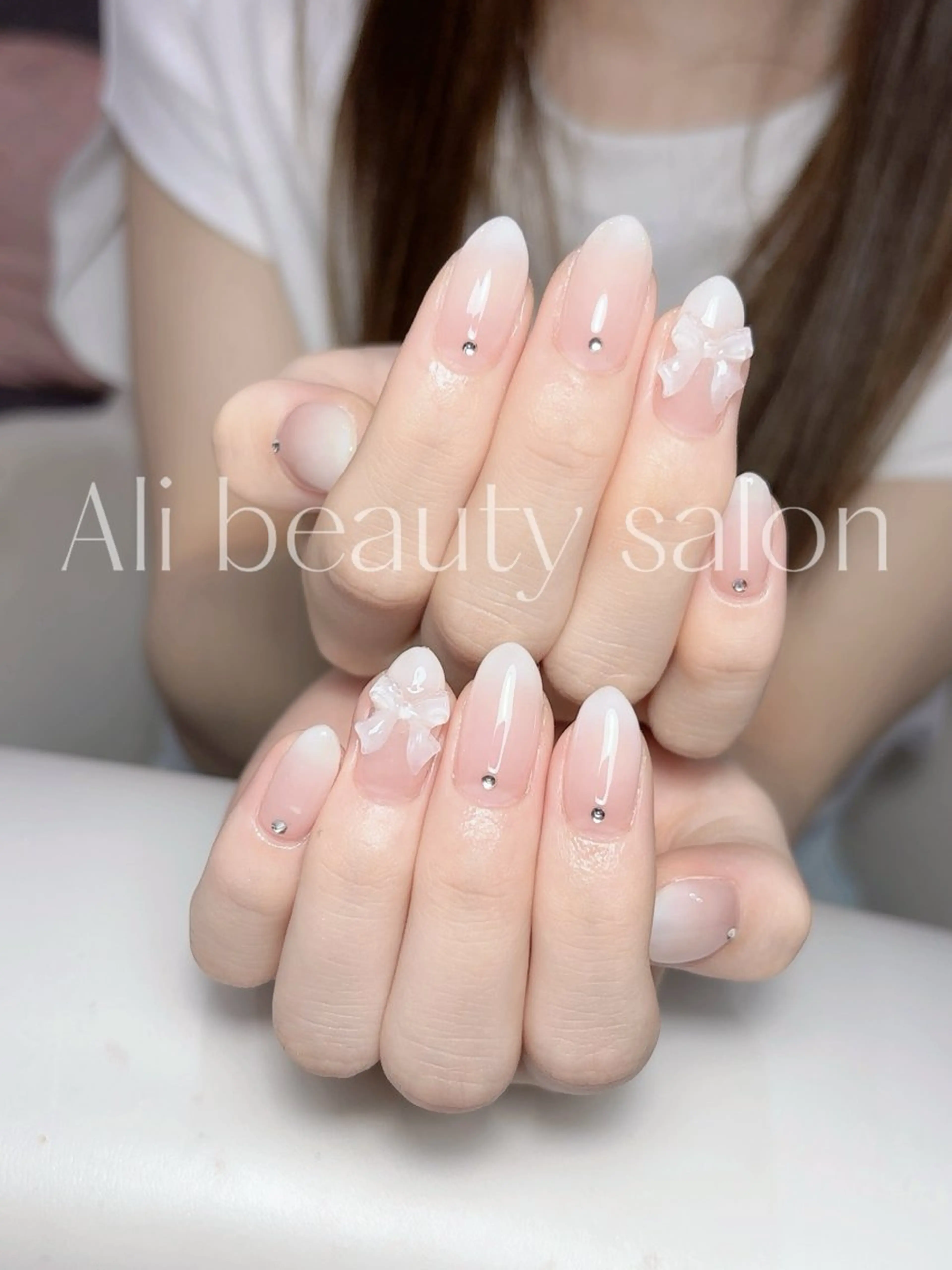 ネイル グラデーション リボン ハンドネイル Ali 新小岩 ネイル専門のネイルデザイン