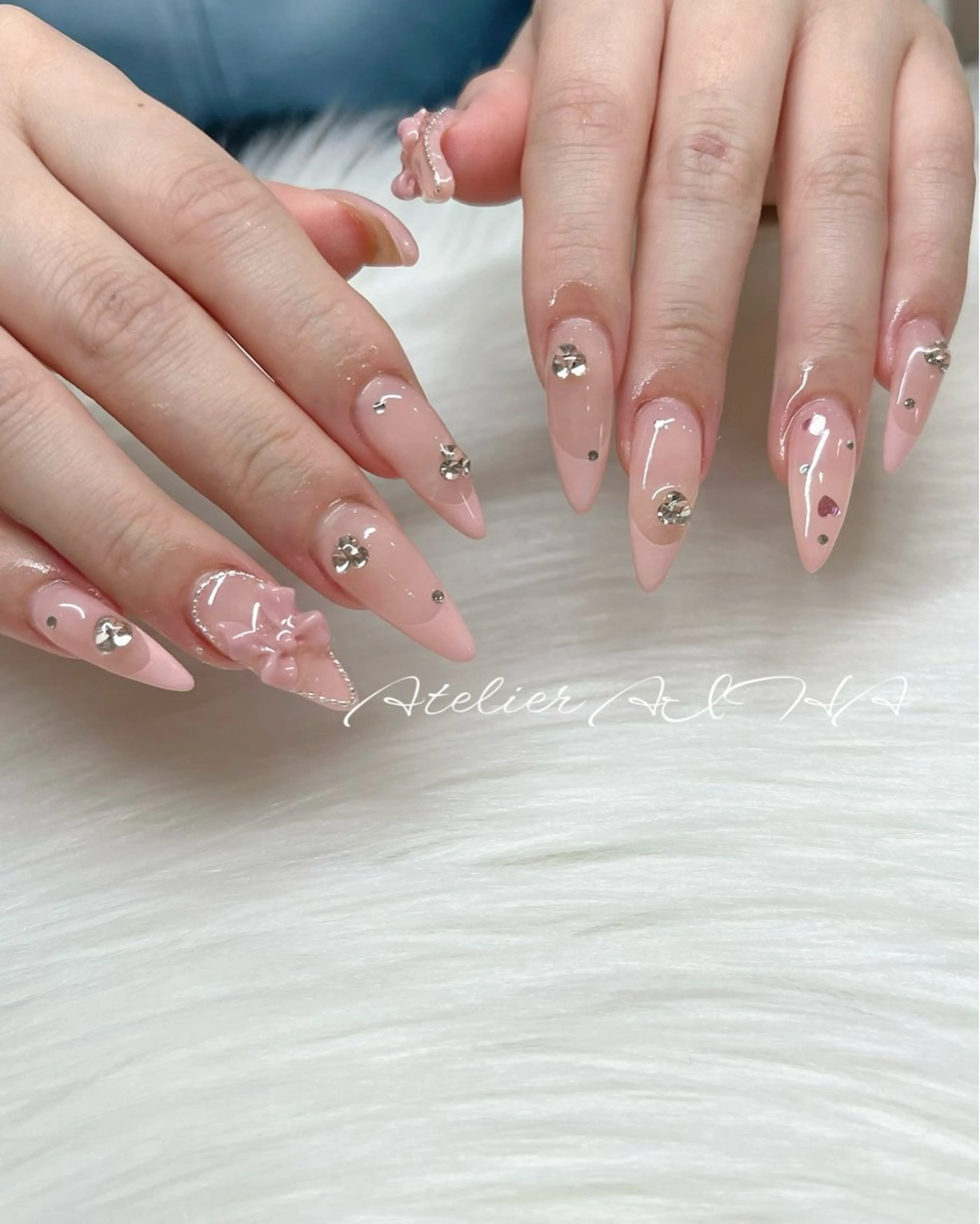 セミロング ハンドネイル アトリエAIHA所属・アトリエAIHA★ フィルイン推奨サロンのネイルデザイン