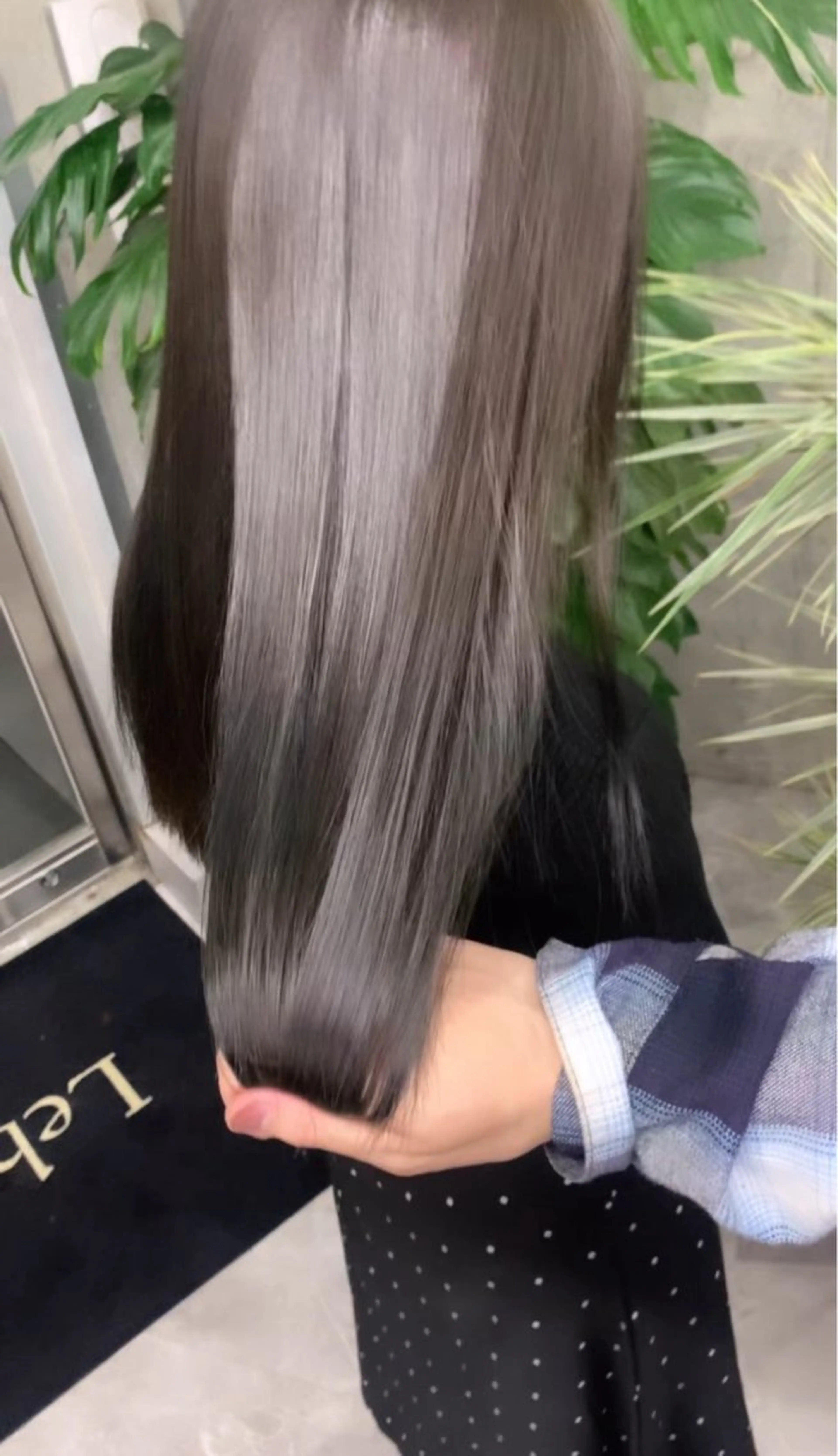 ロング 菊地 万佐久のヘアスタイル