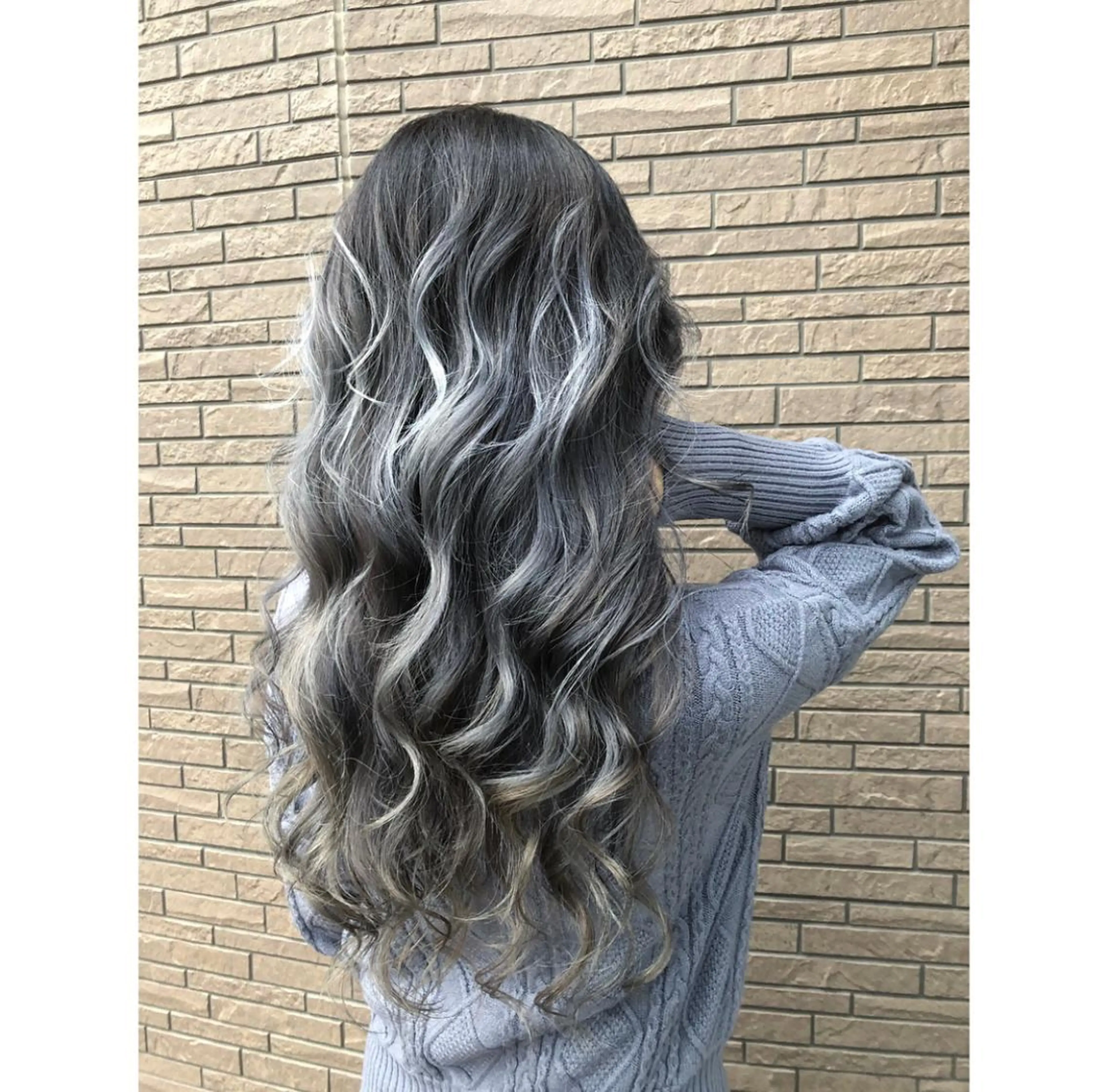 ロング カラー ヘアアレンジ バレイヤージュ デザインカラー グラデーションカラー ハイライトカラー ハイトーンカラー アンドウ ユウ/ レイヤーカット/韓国のヘアスタイル