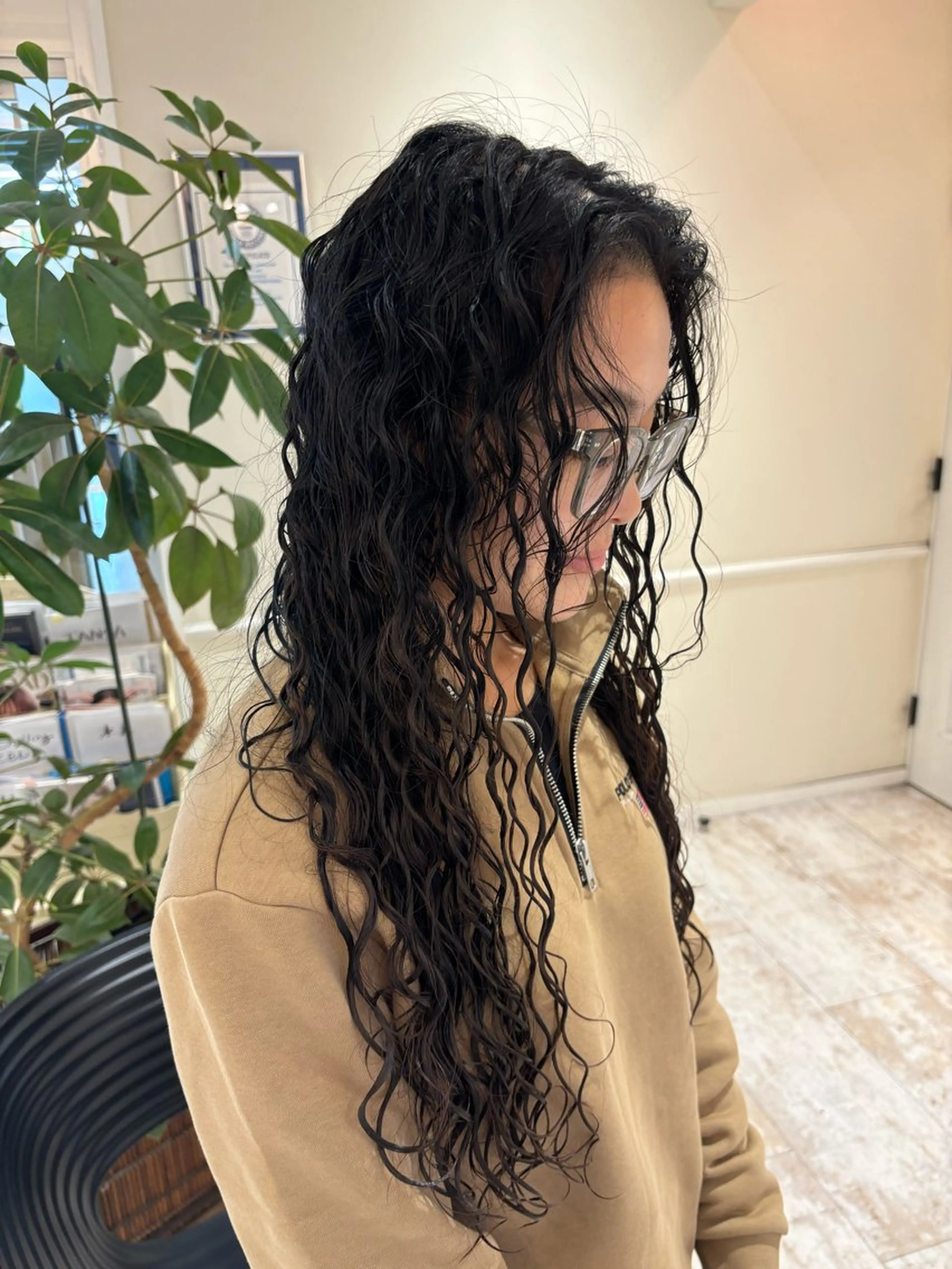 『🌞海外ガール🌞』カット＋カーリーパーマの写真