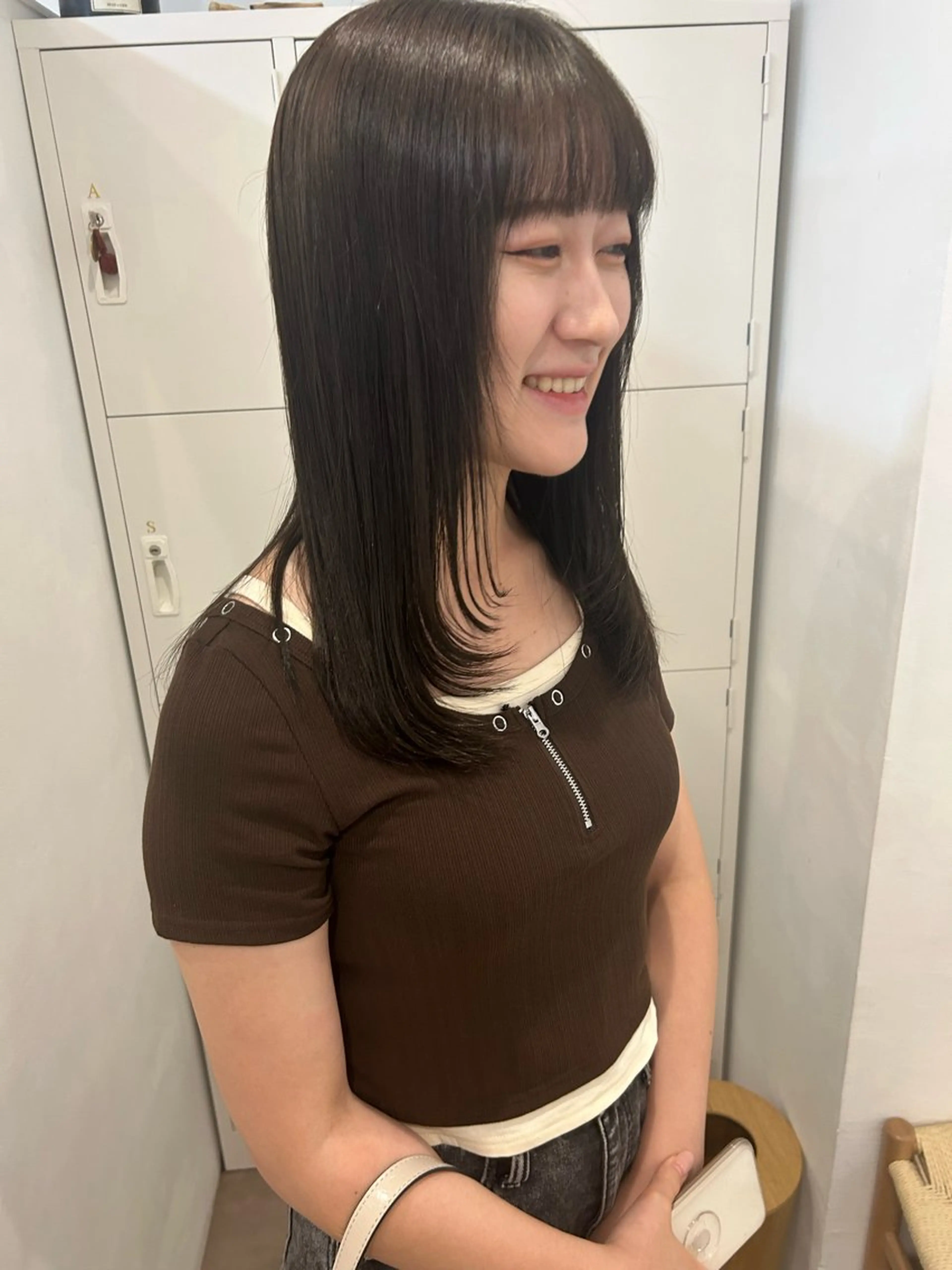 セミロング レイヤーカット カット ヘアカラー トリートメント オリーブ/ ナカミネアキナのヘアスタイル