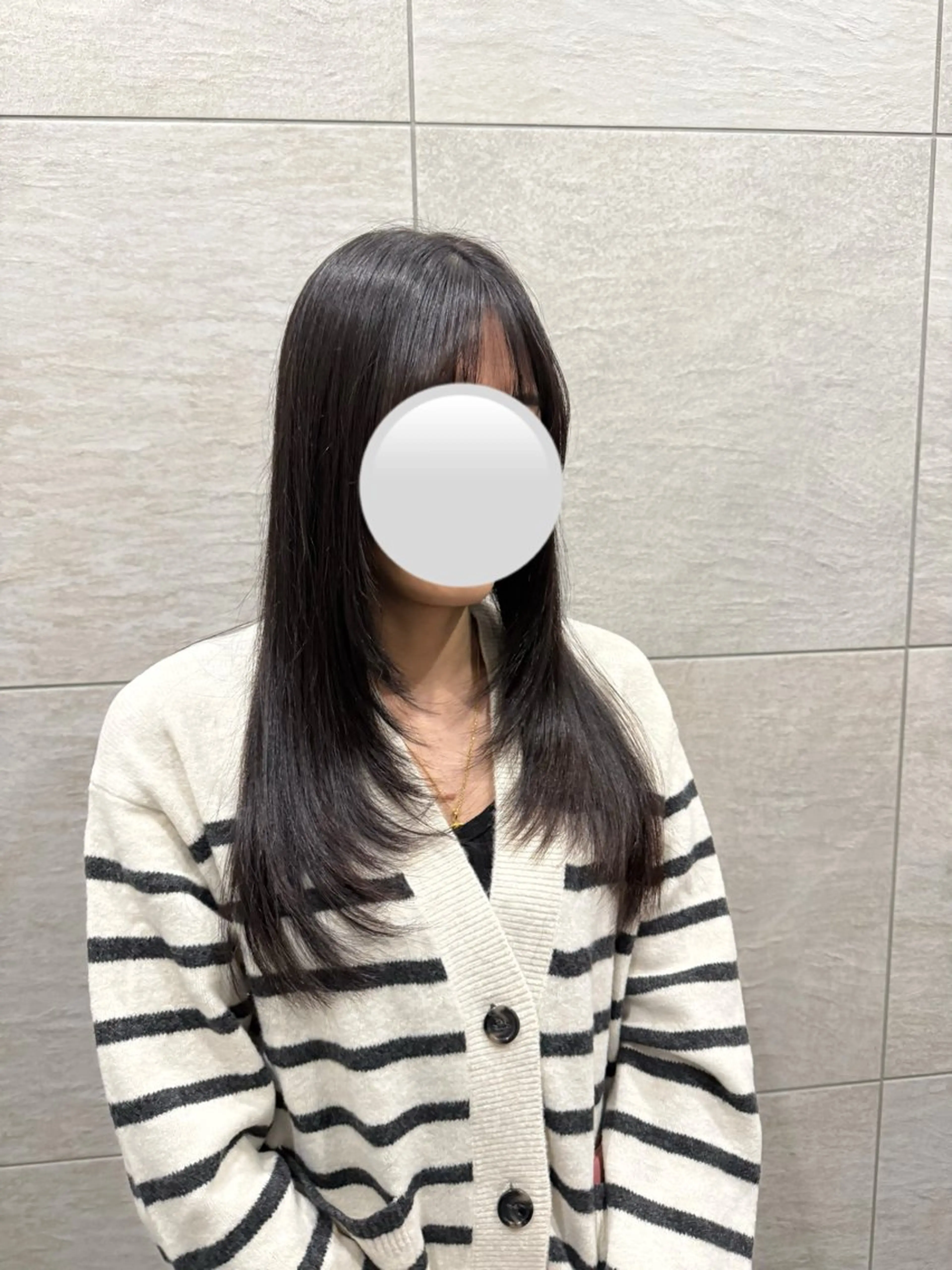 ロング 顔周りカット レイヤーカット 西川 ことねのヘアスタイル