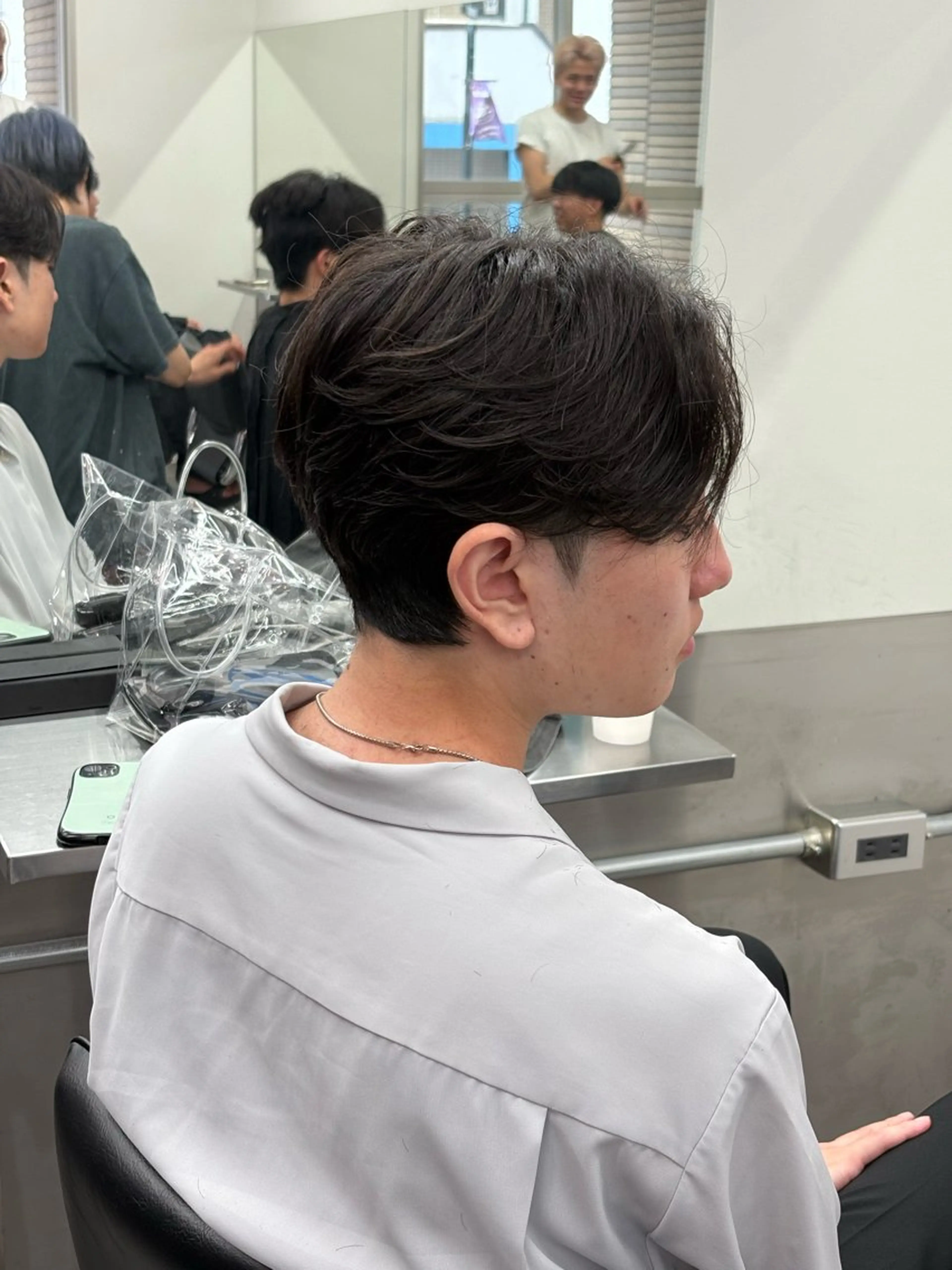 ミディアム カラー パーマ メンズ カット パーマ トリートメント ヘアセット メンズパーマ特化 🔥韓国ヘア職人🔥のヘアスタイル