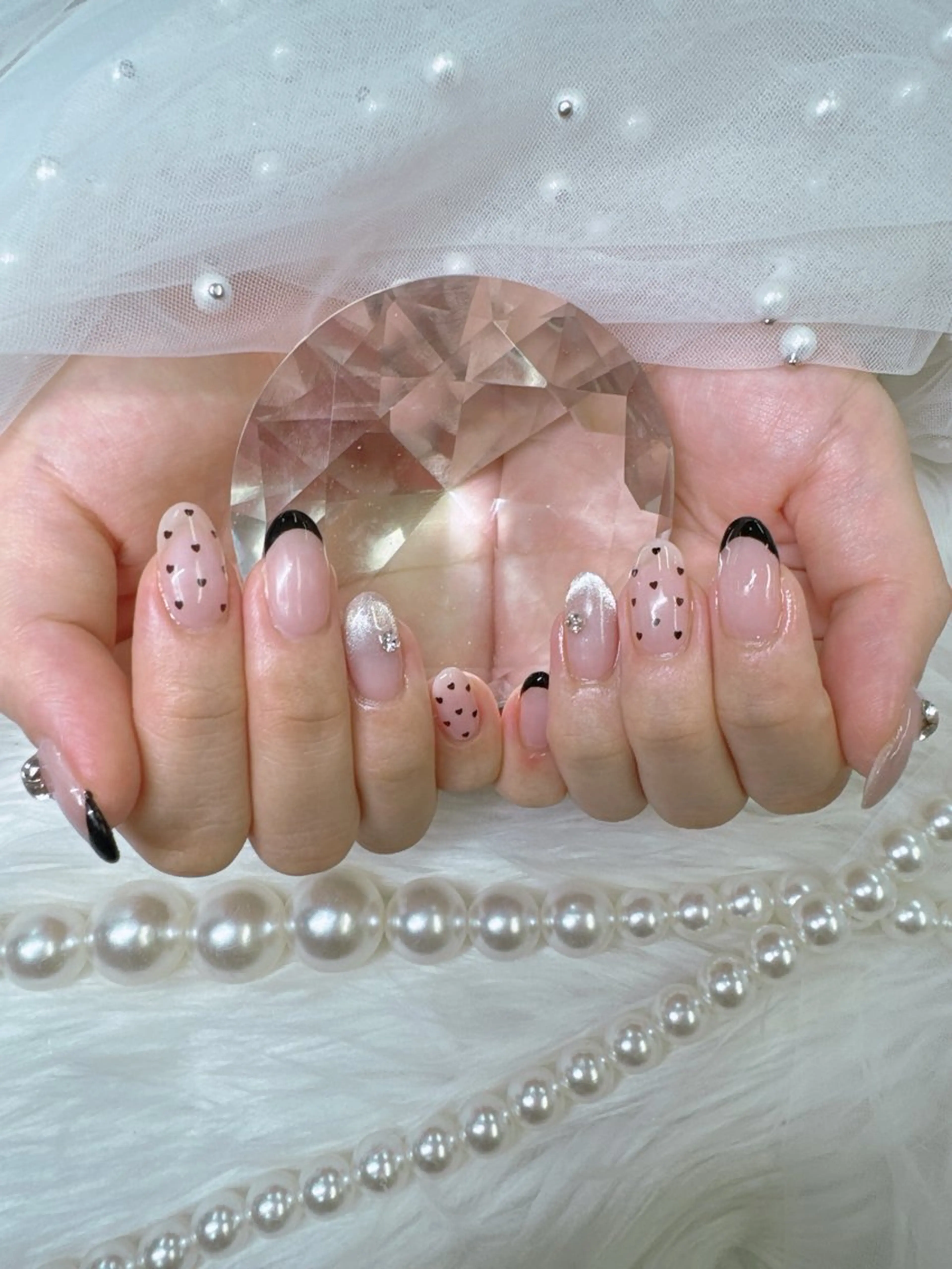 ネイル アートネイル べっ甲ネイル ドット フットネイル フレンチネイル クイーンズネイル銀座所属・Queeens nailのネイルデザイン