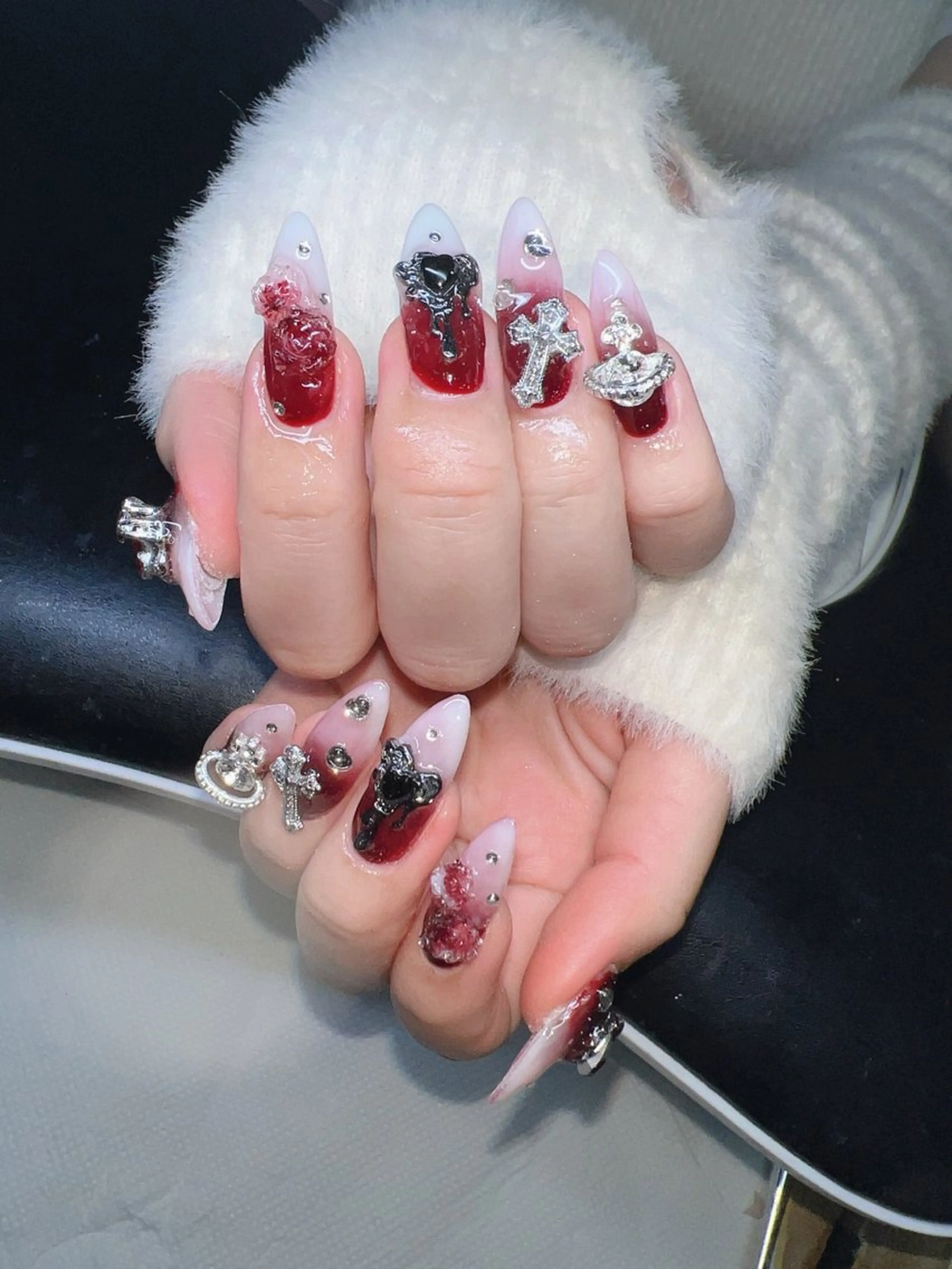 ネイル オーロラネイル チークネイル 長さ出し フットネイル フレンチネイル Lee Nails チップ長さだし専門店のネイルデザイン