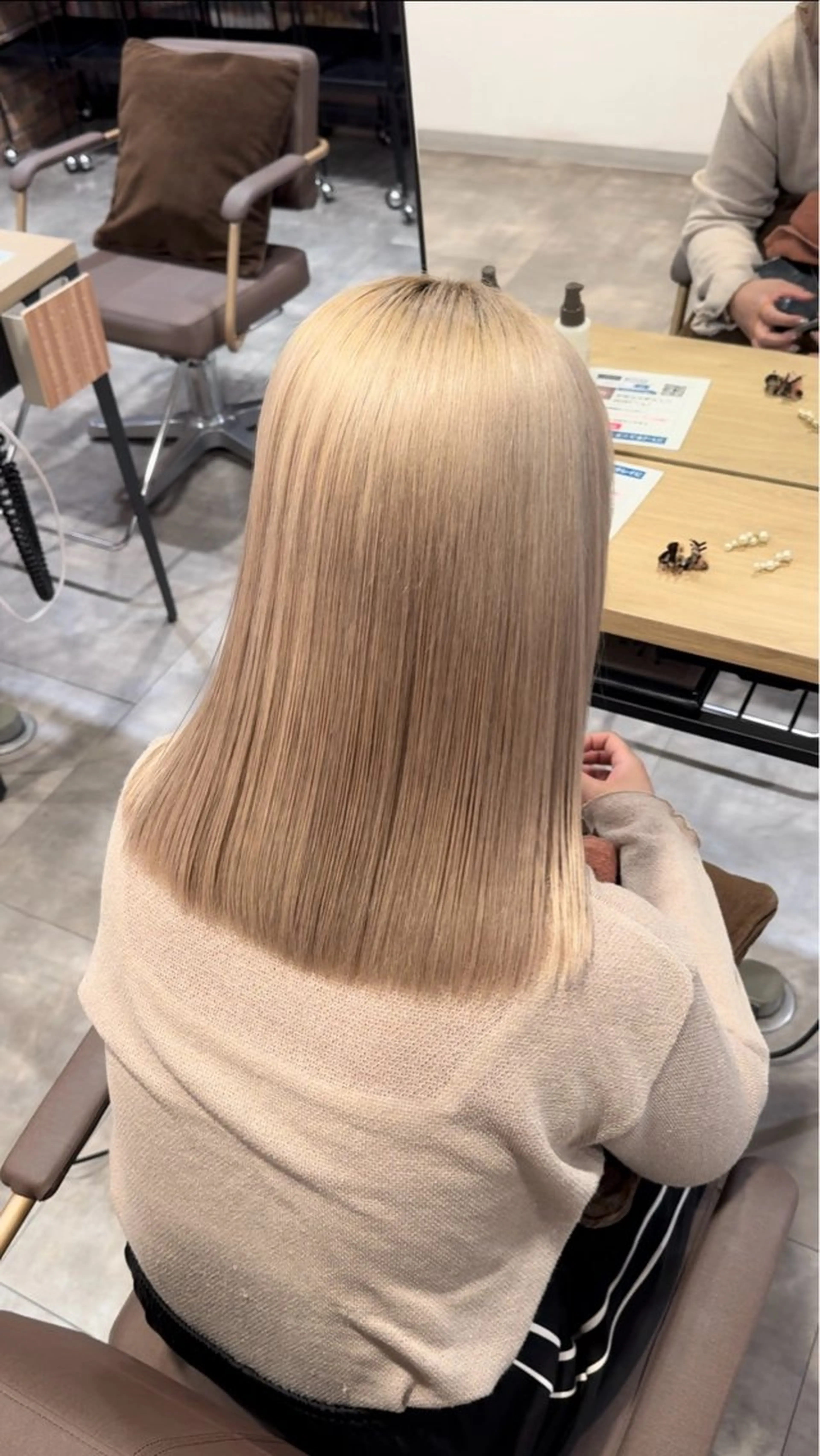 【👑ミニモ価格👑】カット+ダブルカラー《ケア剤付》の写真