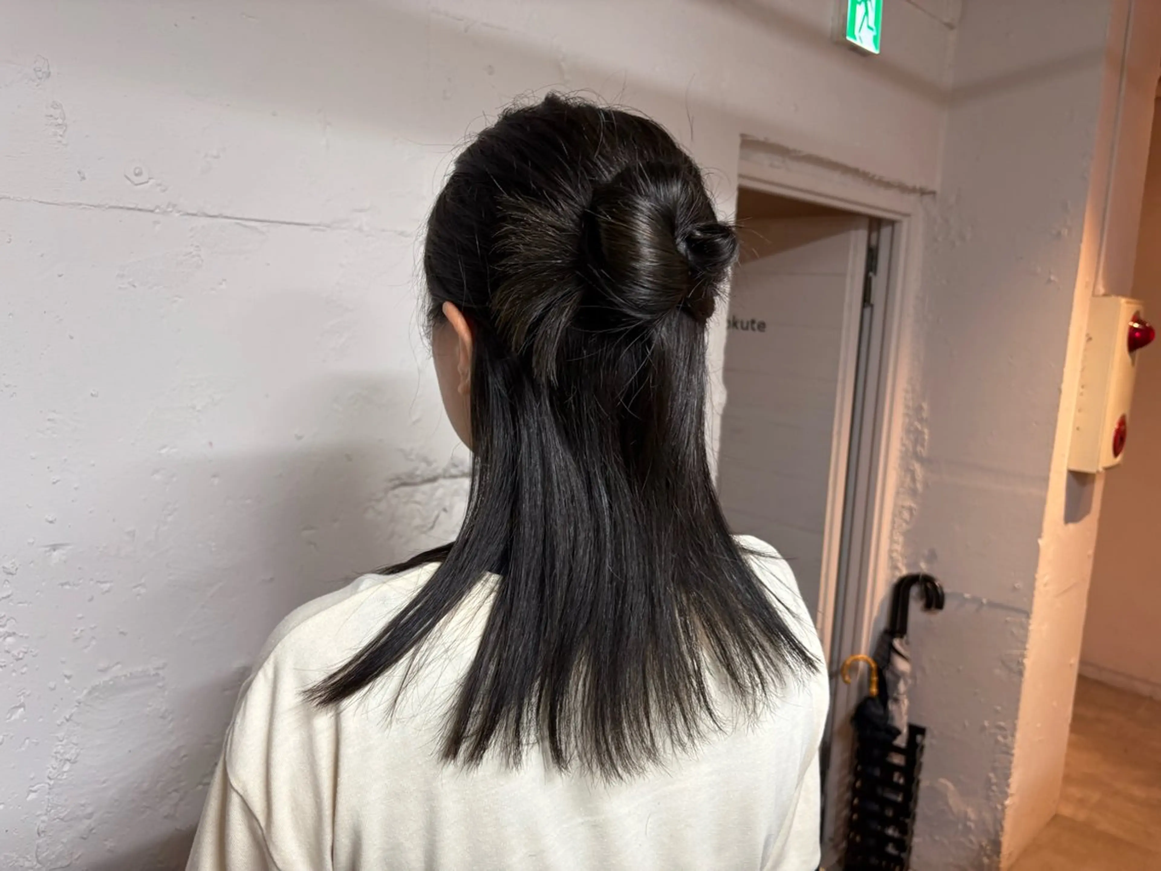 セミロング tokute 中野真咲🐺のヘアスタイル