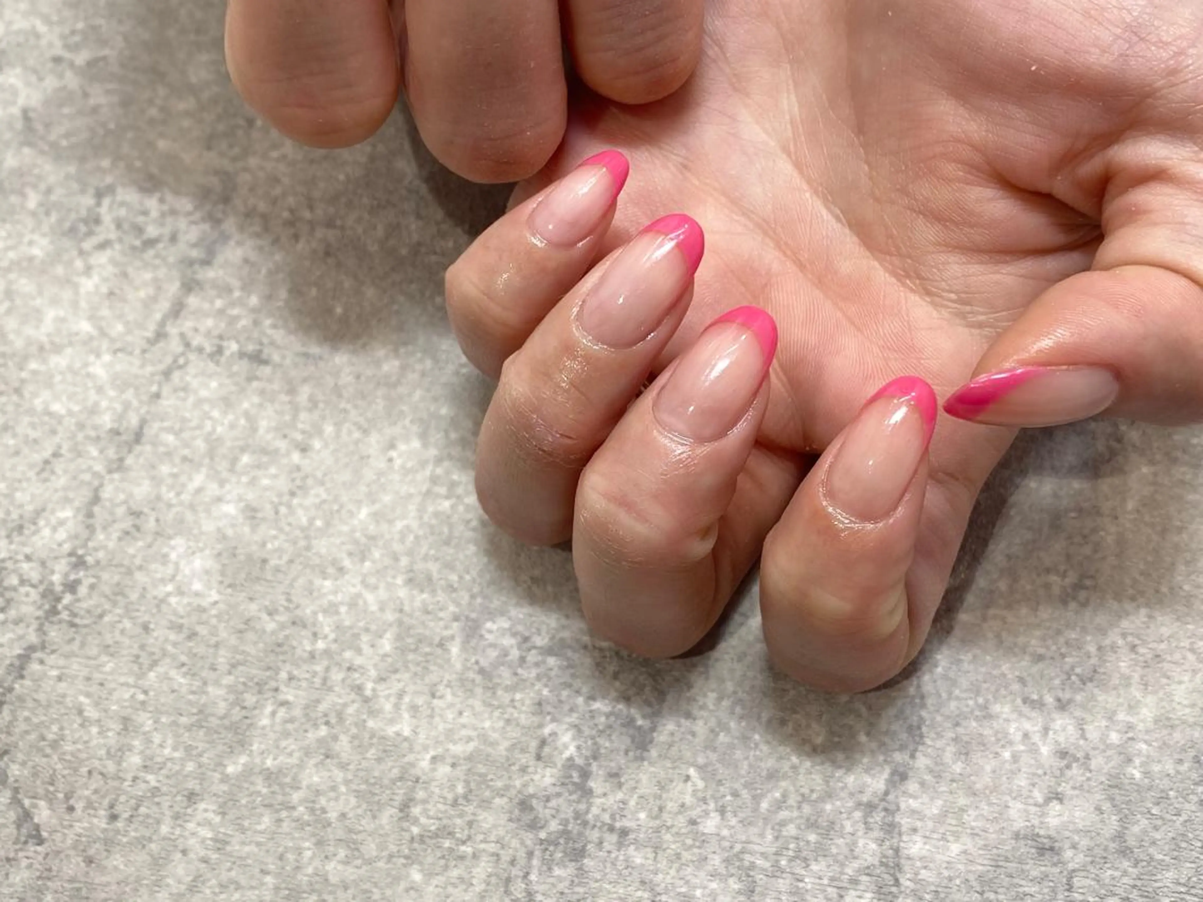 ネイル フレンチネイル ピンク ハンドネイル NINEnami ニュアンスネイルのネイルデザイン