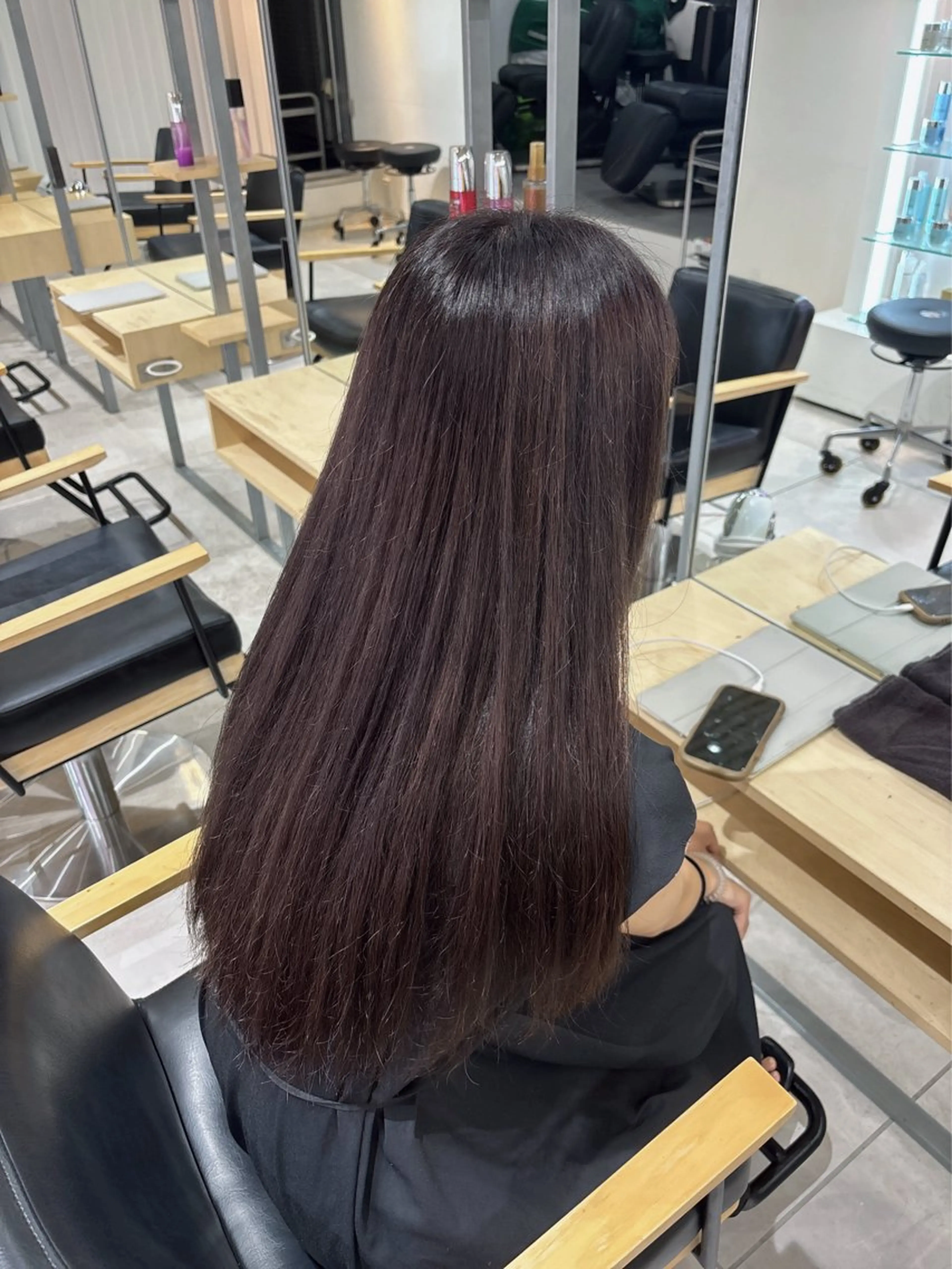 ロング ヘアカラー トリートメント ベージュ/グレージュ 🧸あやか/表参道のヘアスタイル