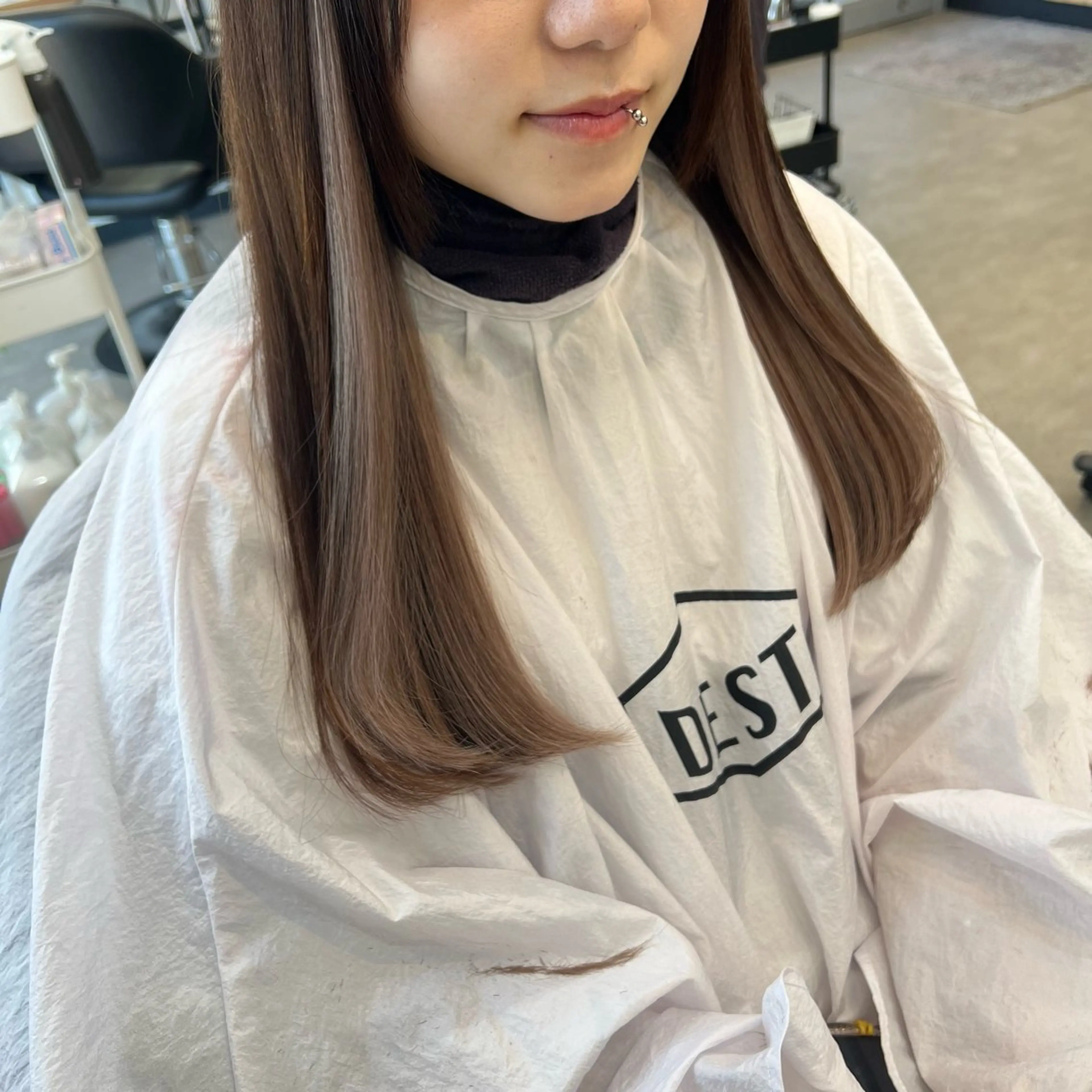 【DEST】 KAHOのヘアスタイル