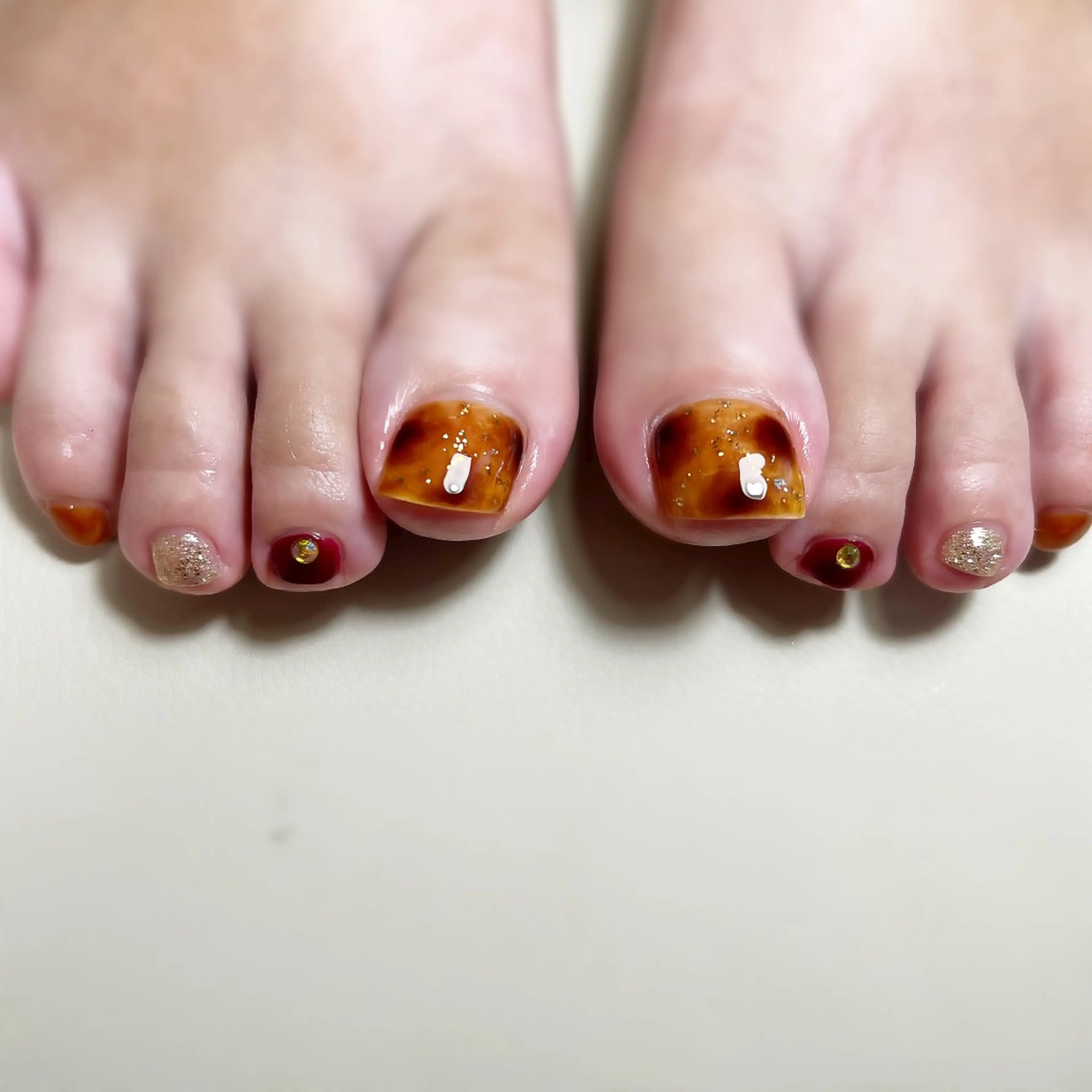 ネイル ハンドネイル フットネイル NAILsalon Laki(ラキ)のネイルデザイン