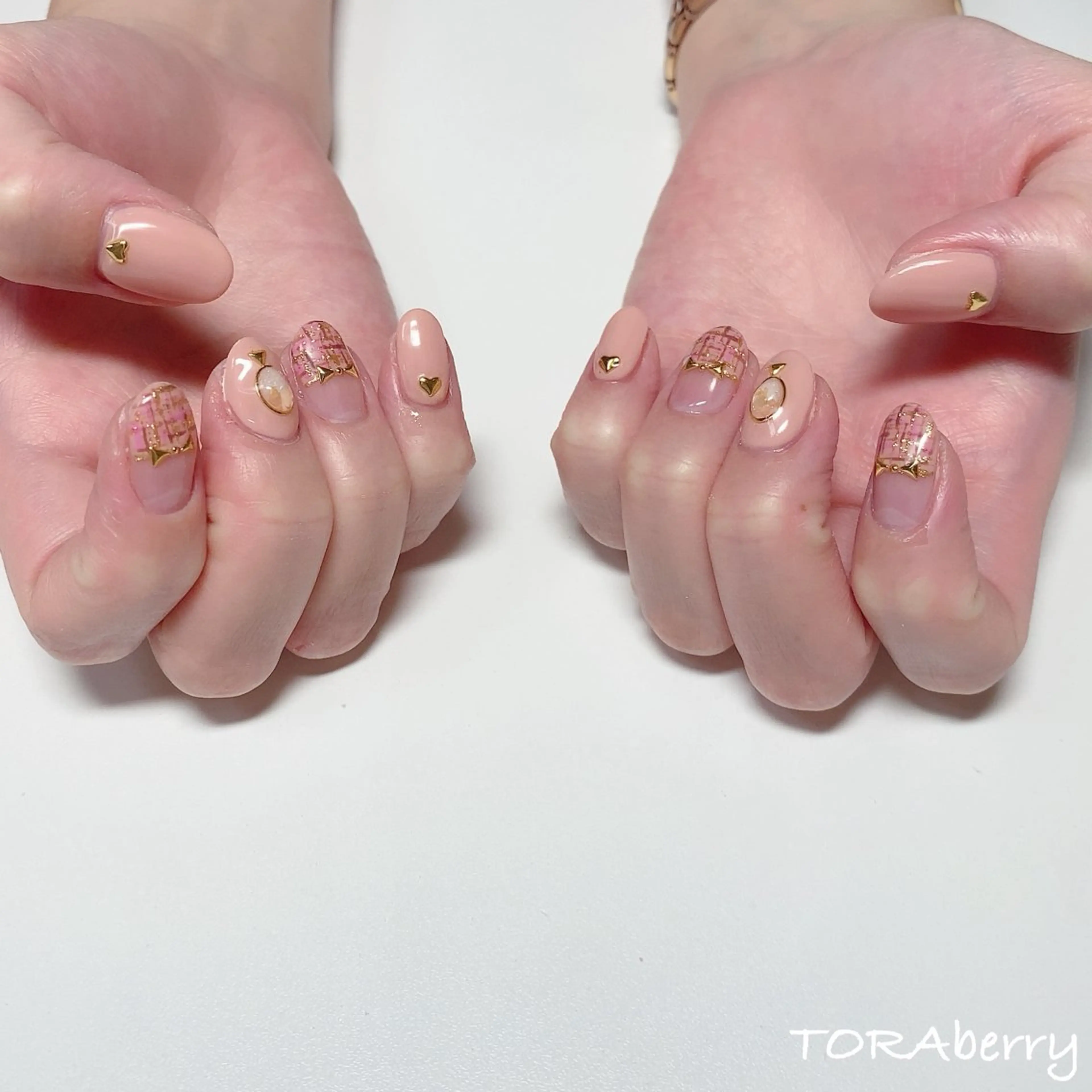 ネイル ハンドネイル ネイリスト なつみのネイルデザイン