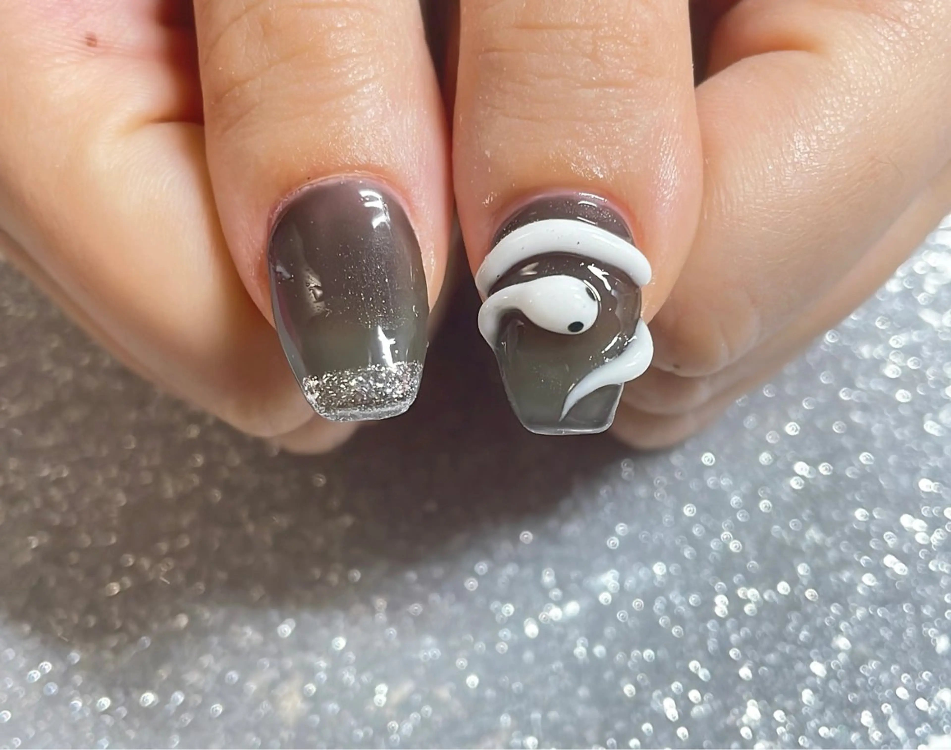 ネイル ハンドネイル VIERU 🌈🎀💖のネイルデザイン