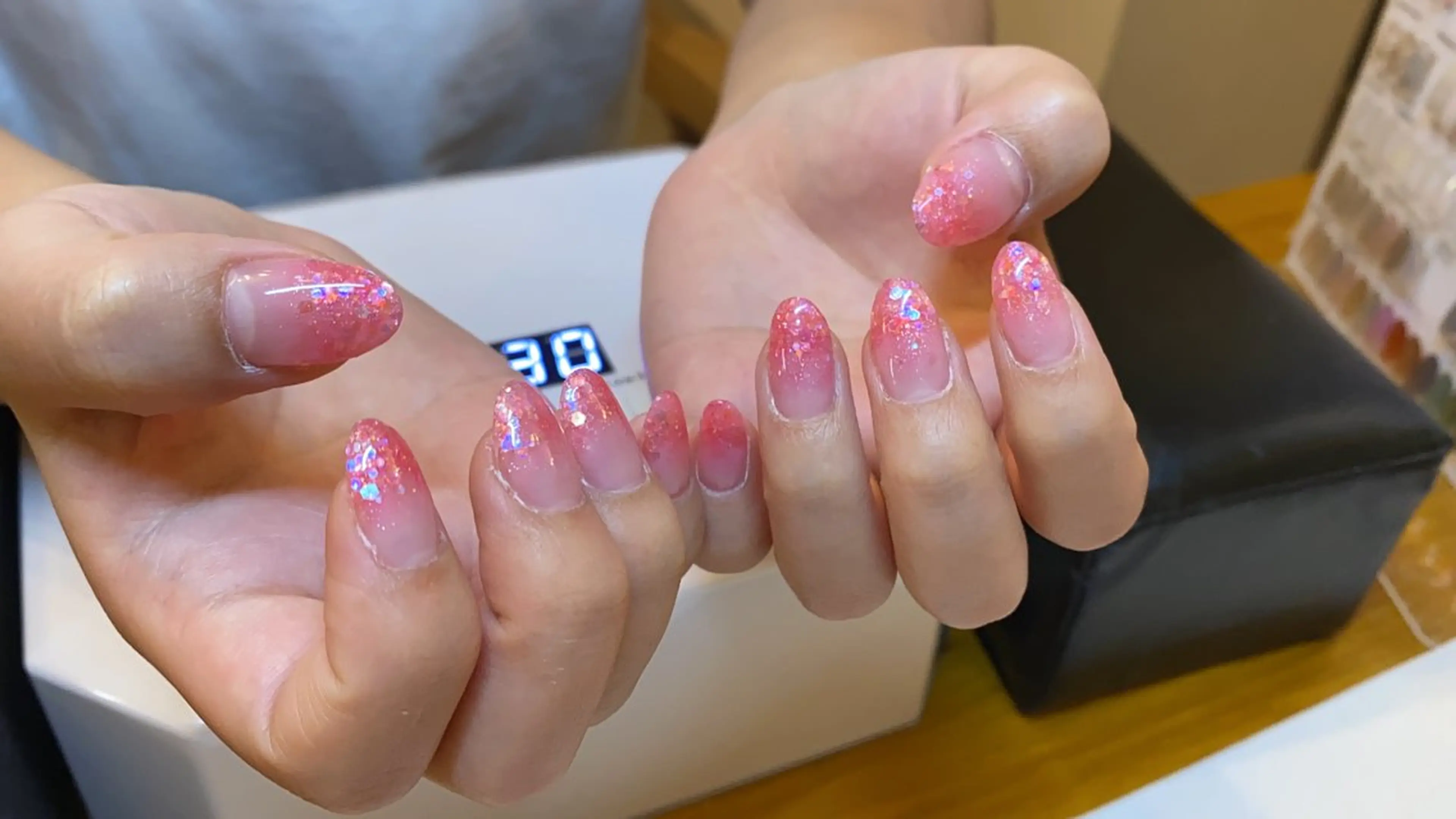 ネイル 谷 友梨香のネイルデザイン