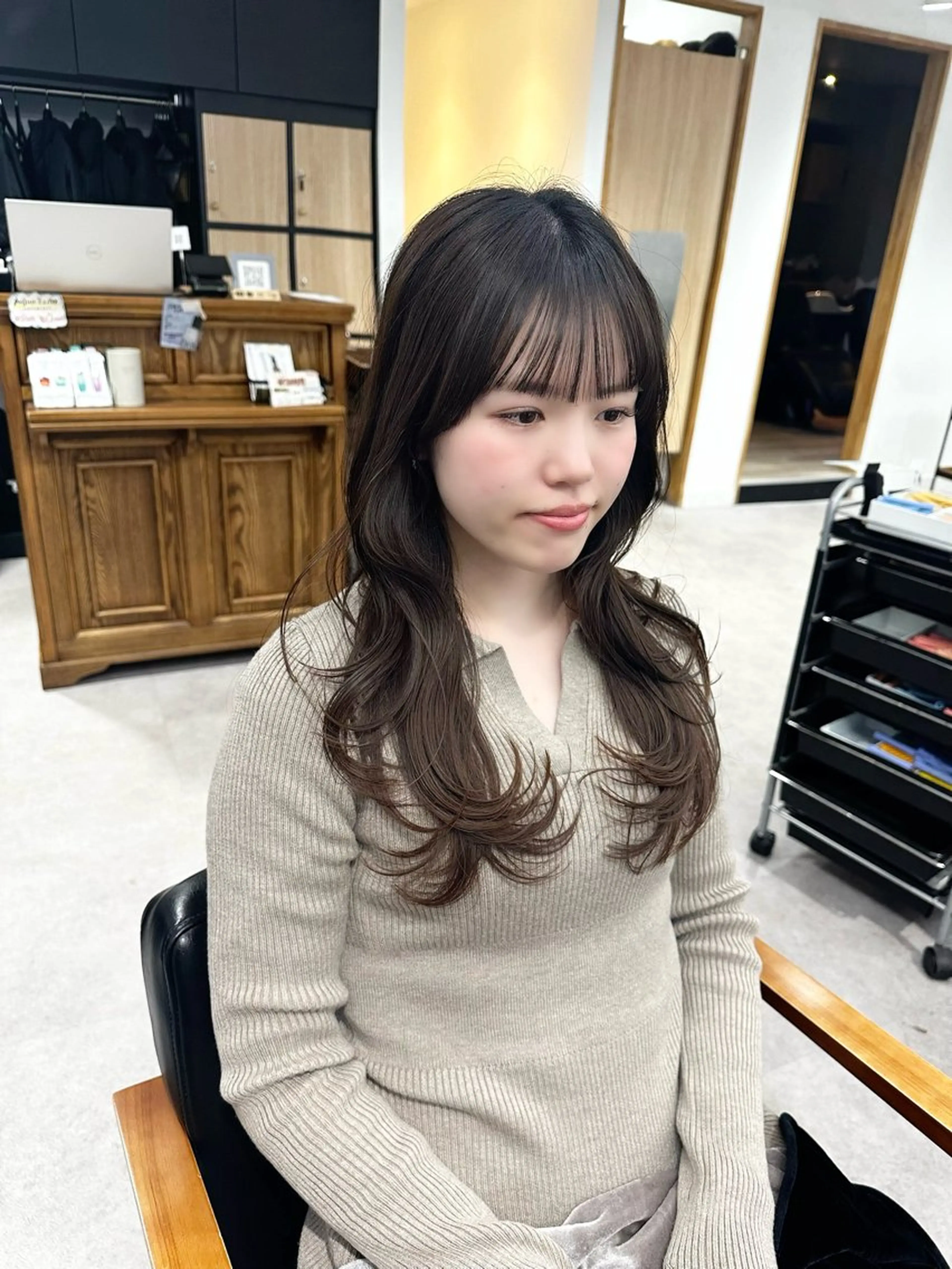 ロング カラー パーマ ヘアアレンジ メンズ キッズ カット ヘアカラー 小顔顔まわり/ レイヤーカット🌿のヘアスタイル