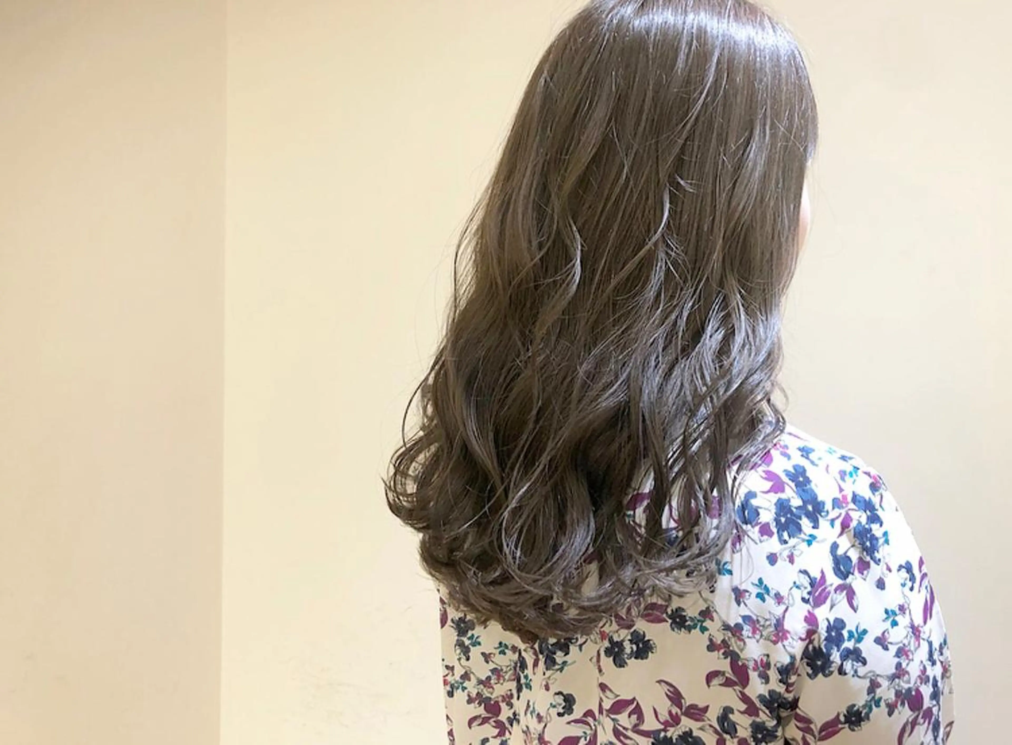 セミロング カラー ヘアアレンジ カット ヘアカラー 店長/ 加藤 流菜のヘアスタイル