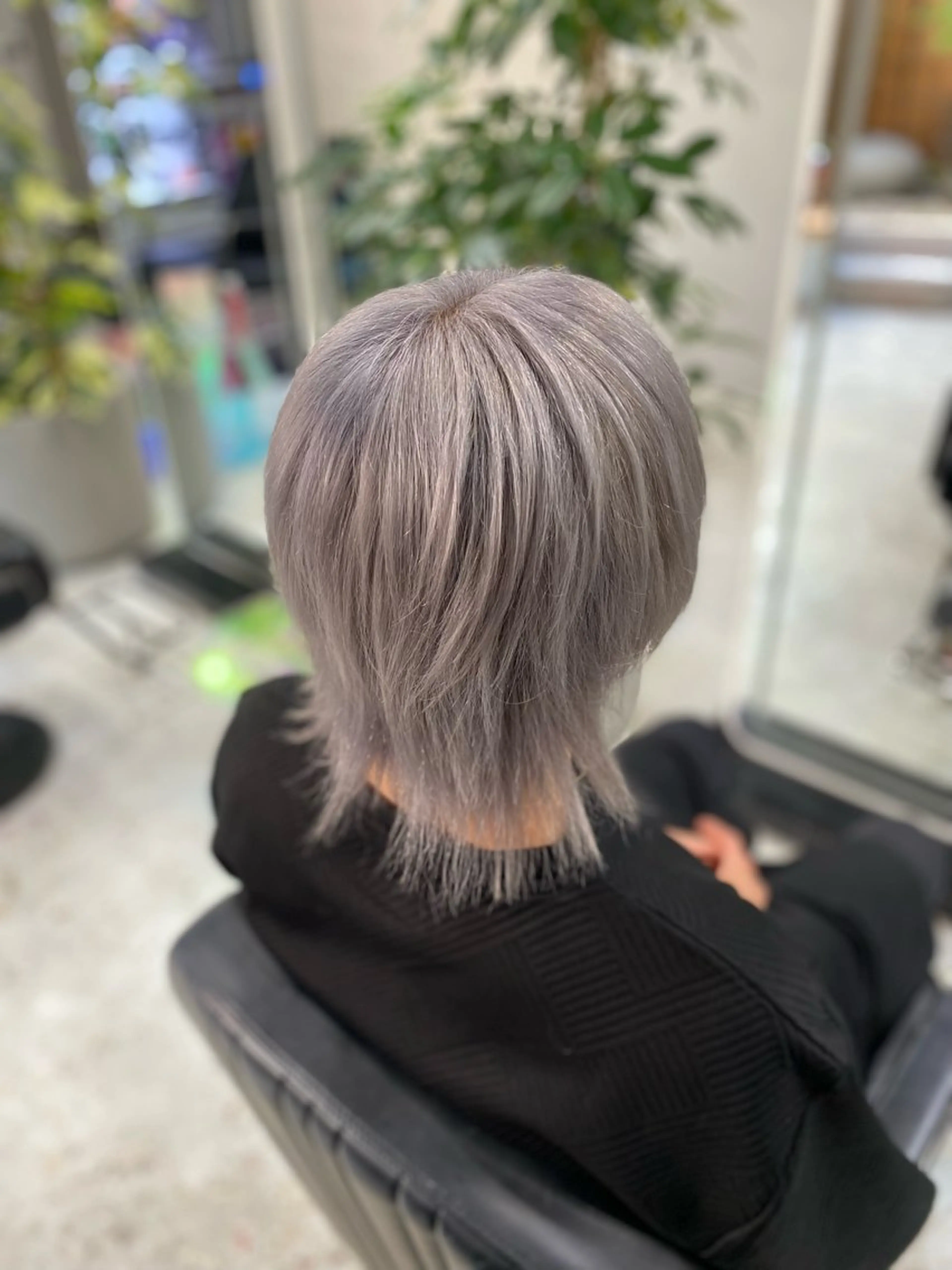 ミディアム ラブスタシー/Non ギャル/ハイトーンのヘアスタイル