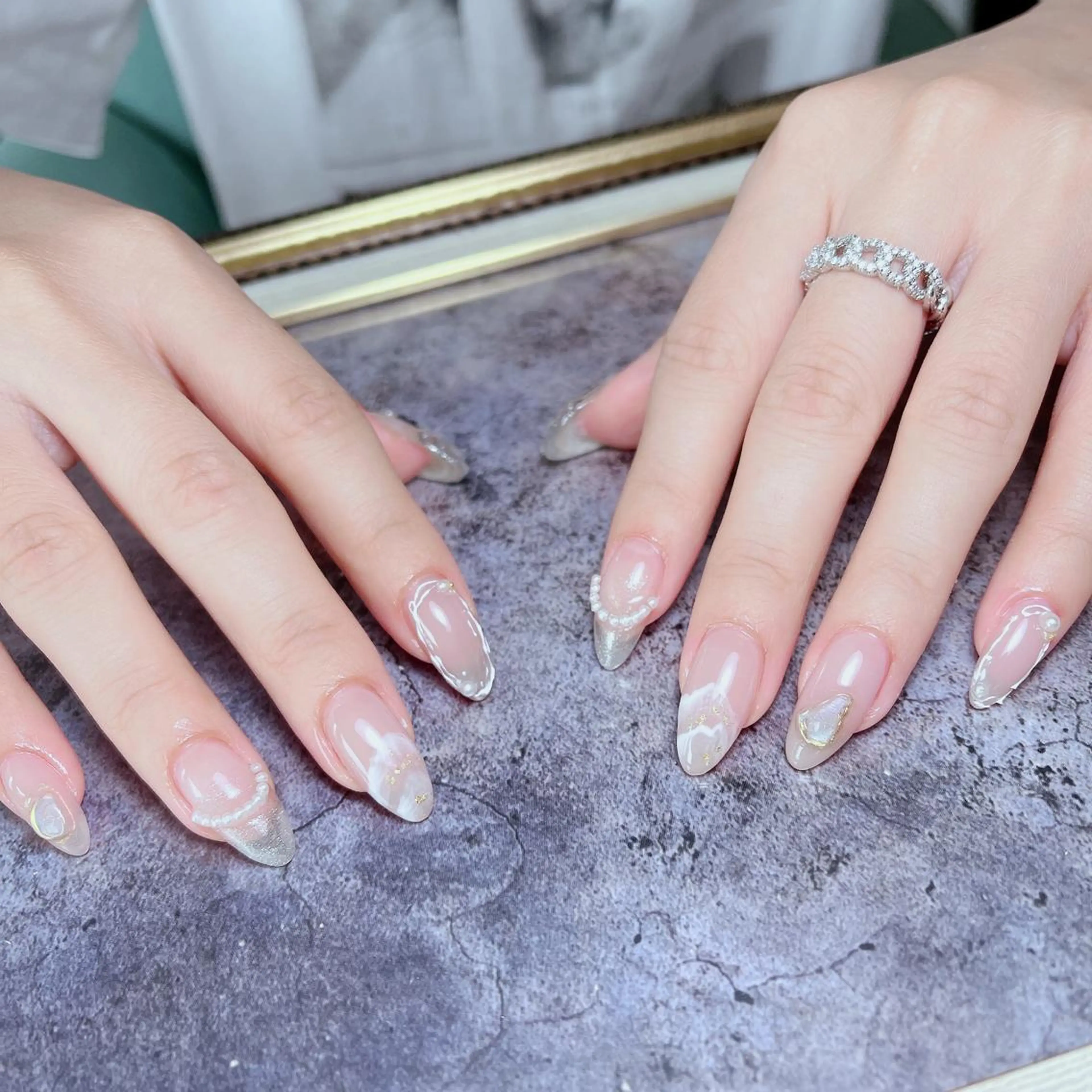 ネイル FLY Nail Salonのネイルデザイン