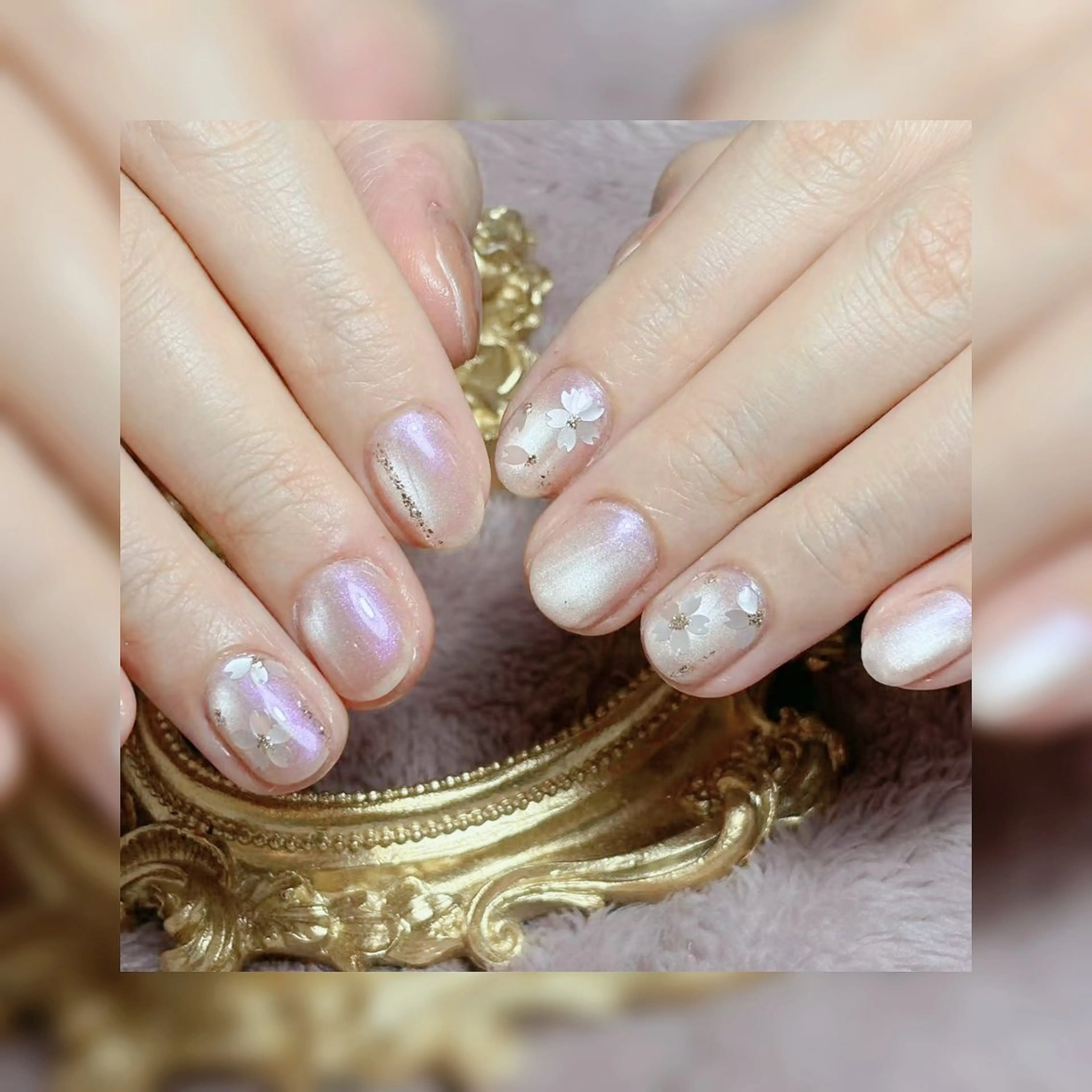 ネイル ハンドネイル フットネイル ハンドケア AngelChris ビューティーサロンのネイルデザイン