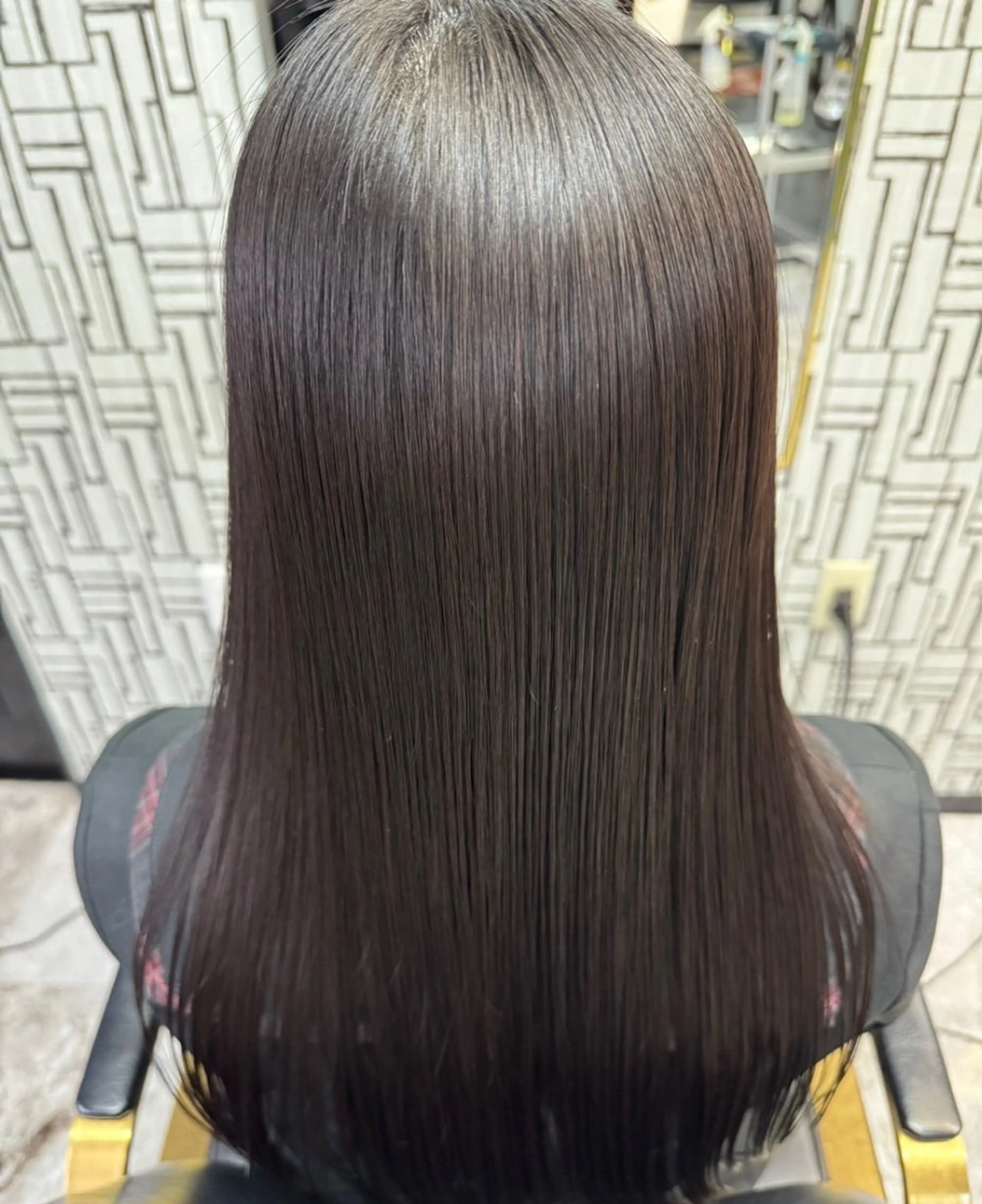 セミロング ヘアカラー Charm久留米所属・冨吉 咲笑のヘアスタイル