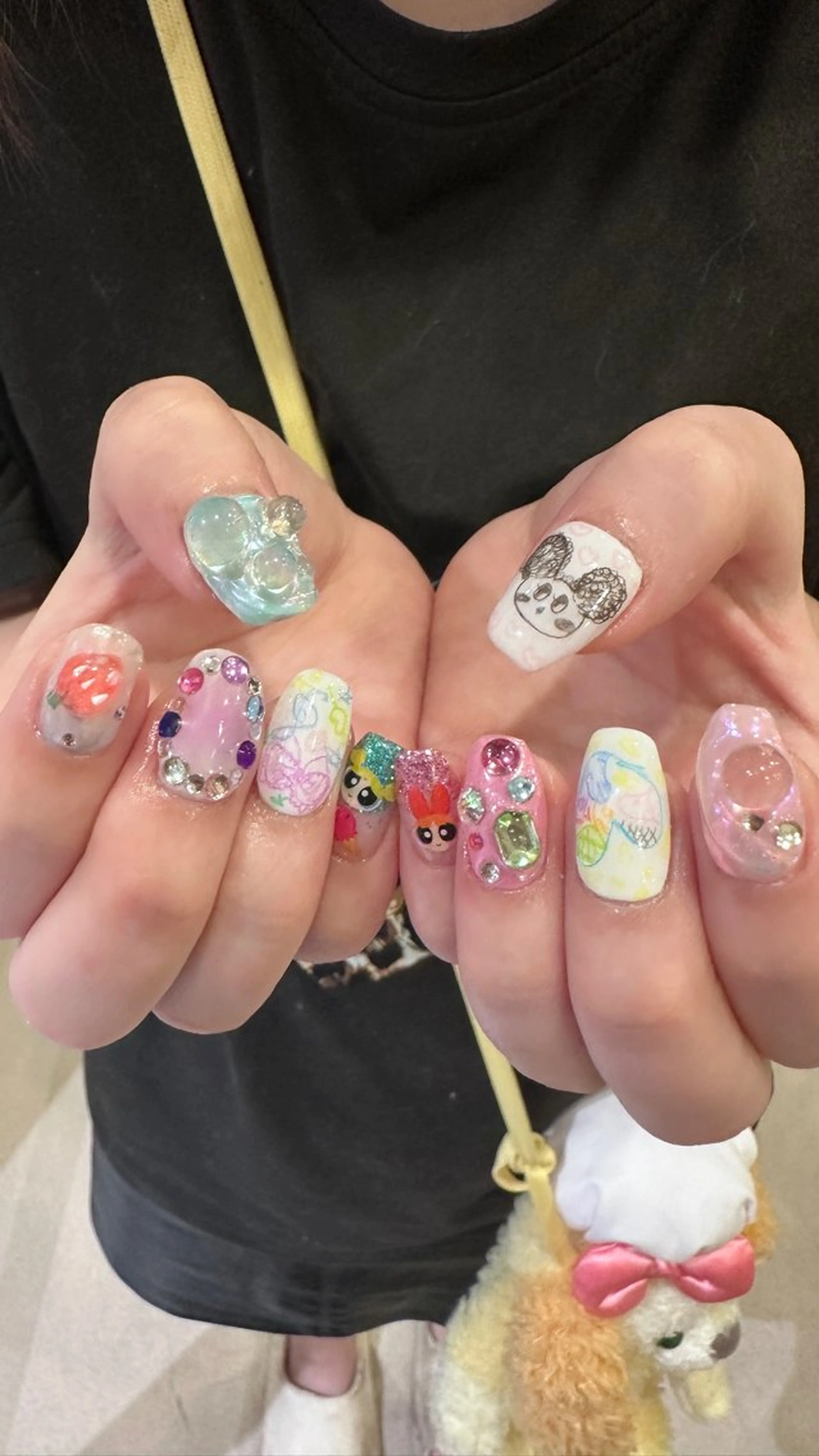 ネイル ハンドネイル 👽個性派ネイル🎀 komachiのヘアスタイル