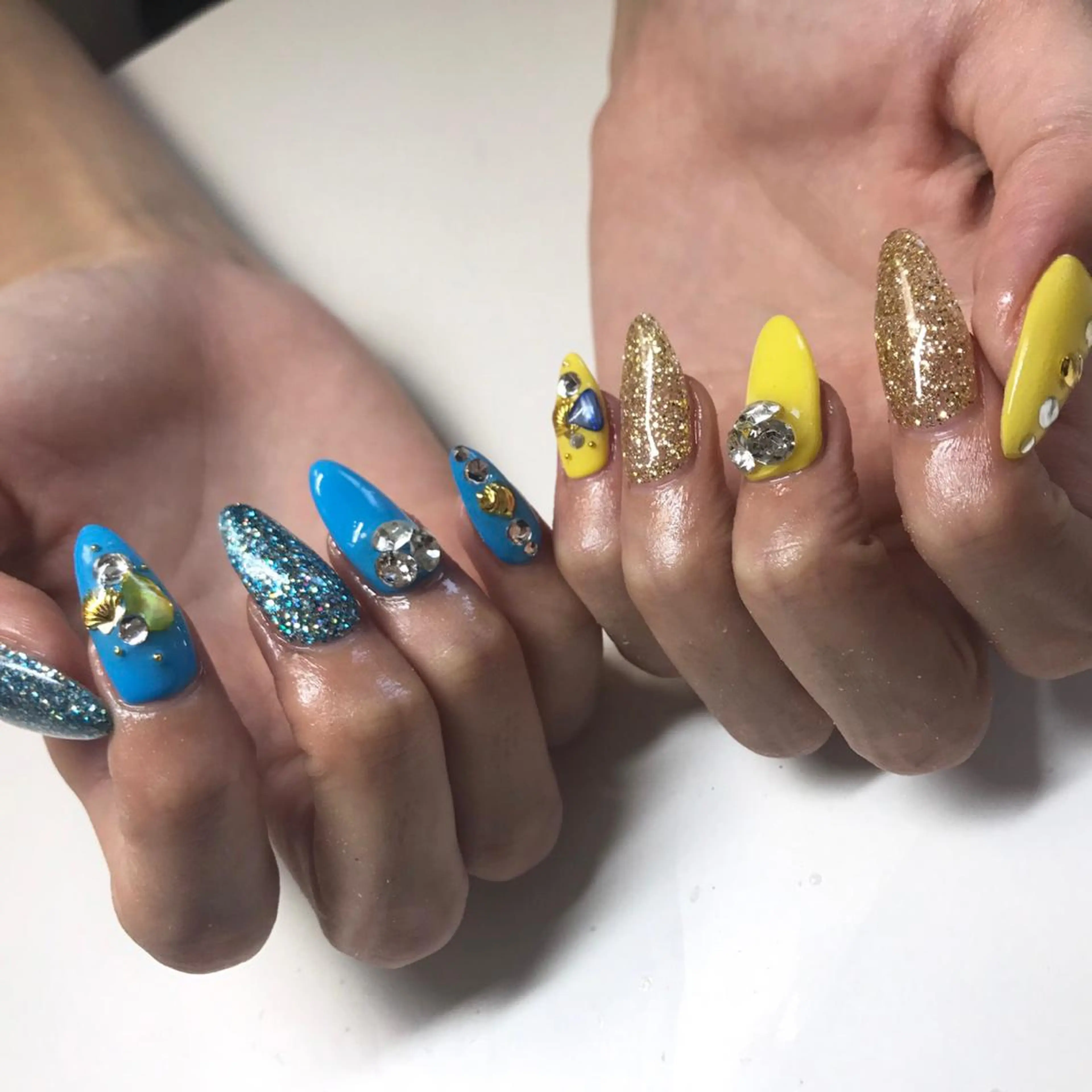 ネイル ヴィプラス所属・和田 さやのネイルデザイン