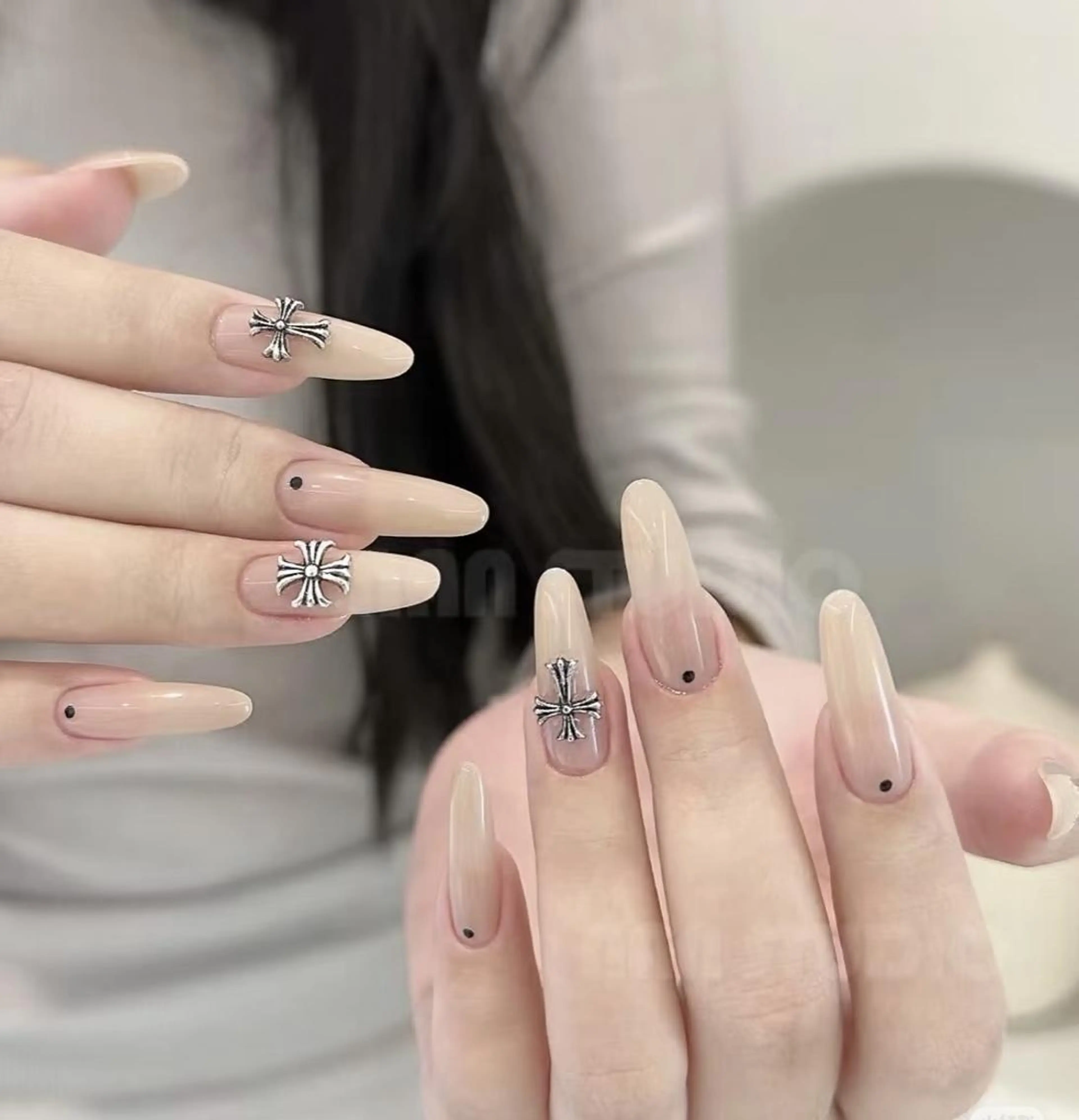 ネイル Yosora nailのネイルデザイン