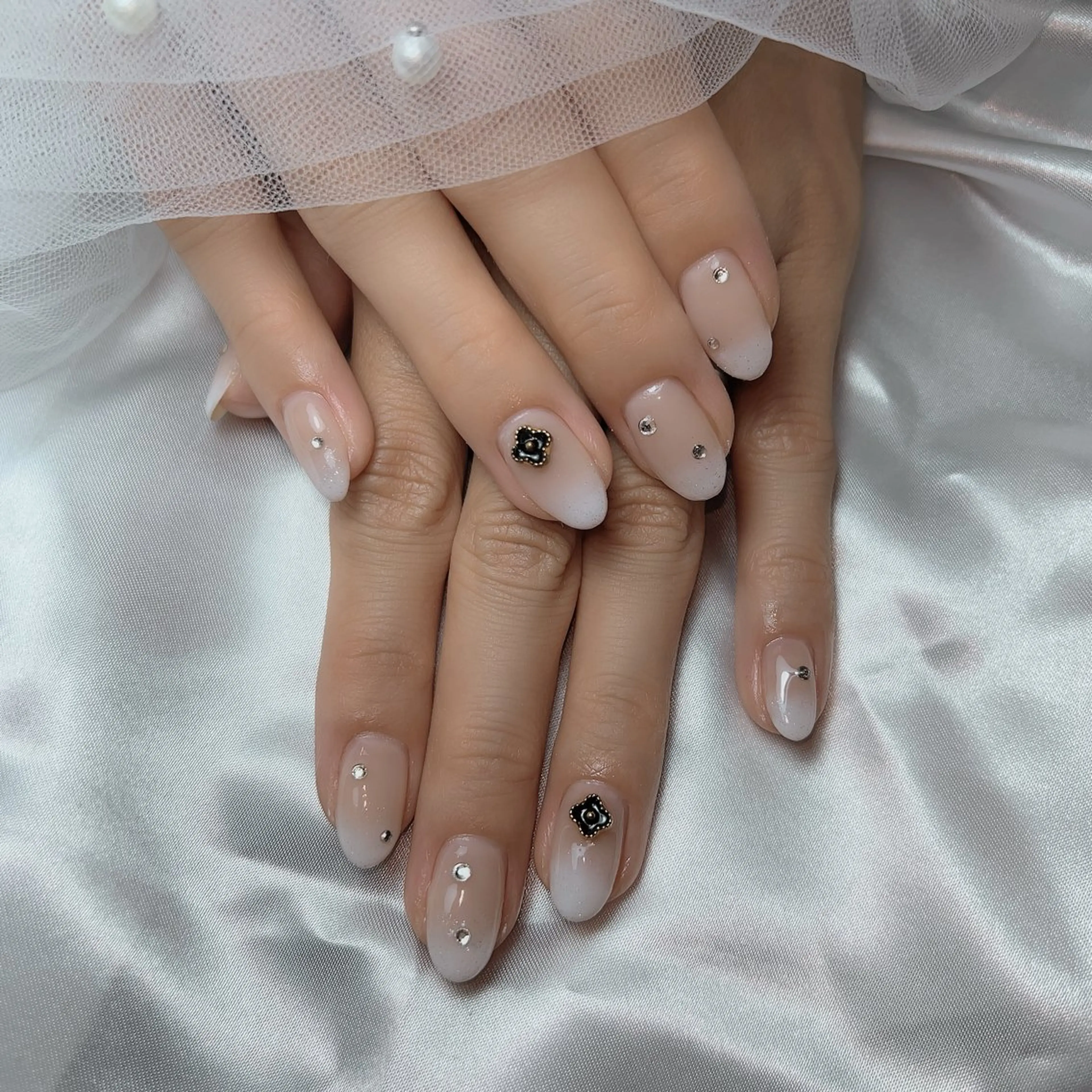 ネイル pnd.nail所属・半田 友加里のネイルデザイン