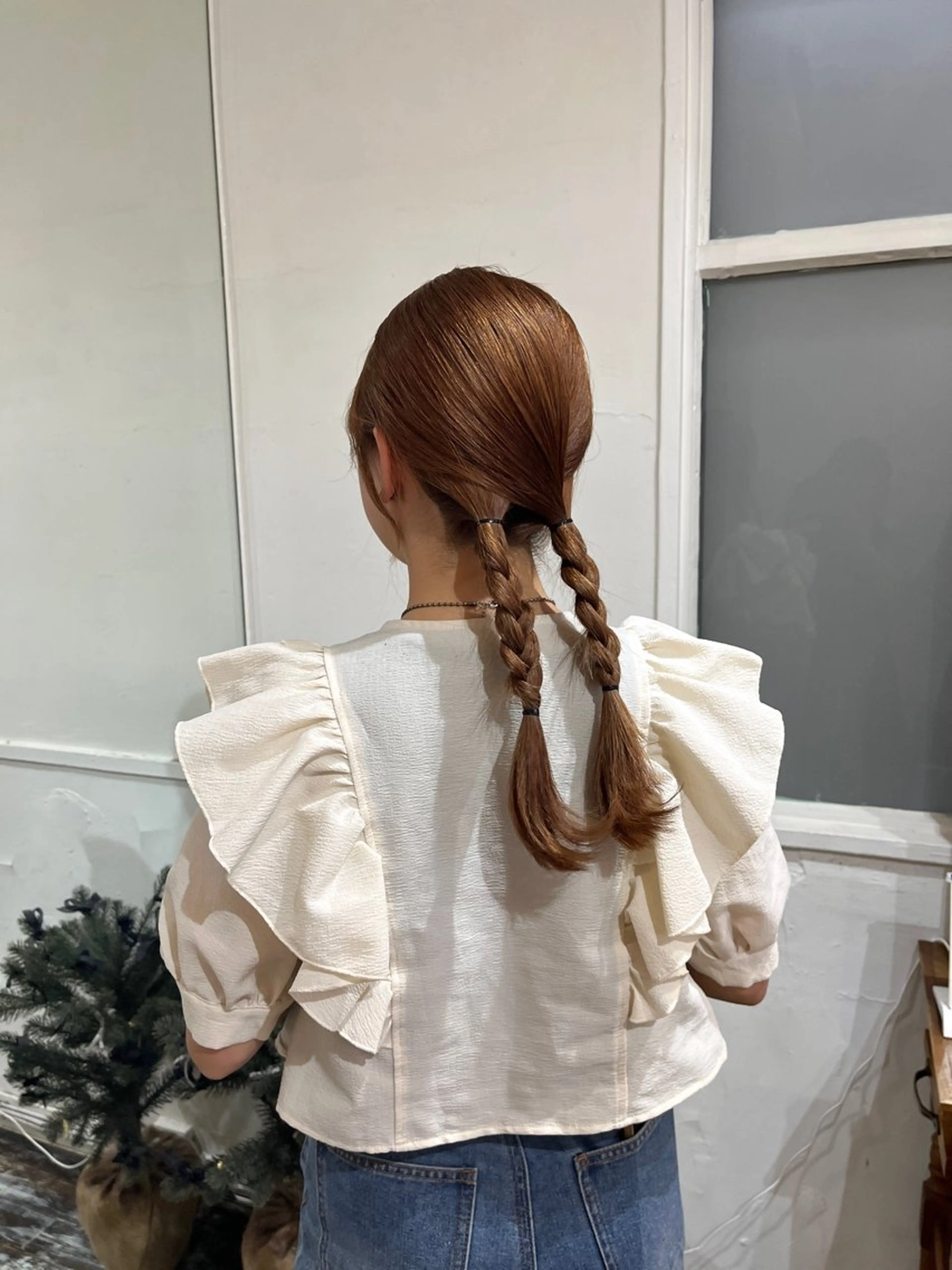 カラー 竹内 穂乃佳のヘアスタイル