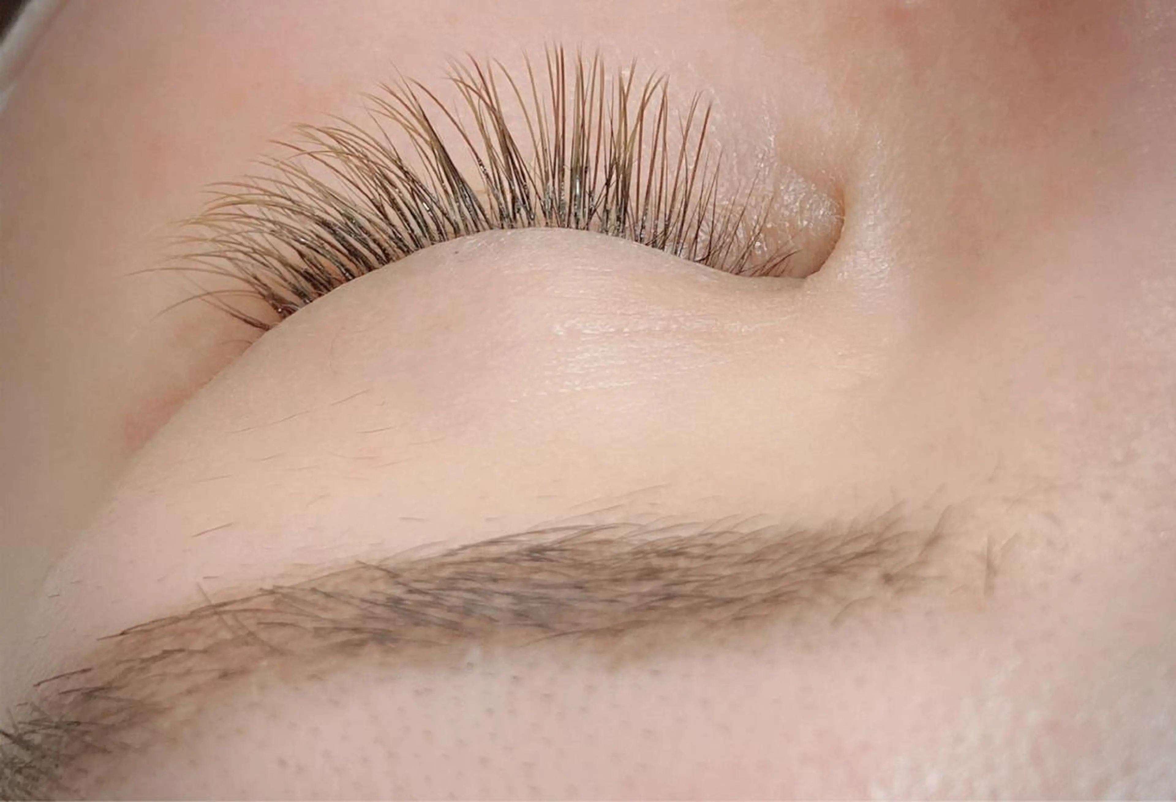 マツエク・マツパ カラーマツエク .ula 𝑨𝒚𝒂𝒌𝒂のマツエク・マツパデザイン